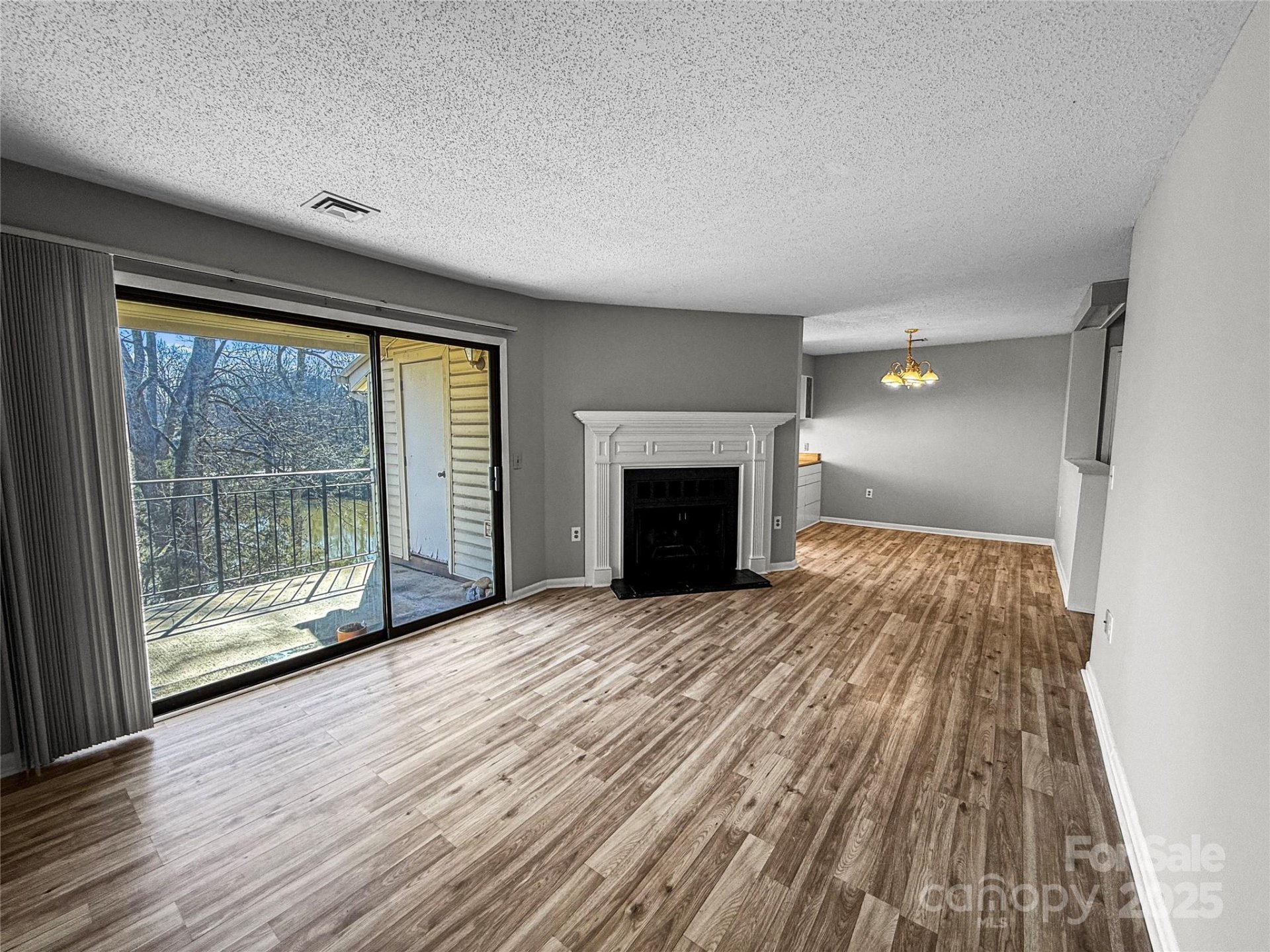 Property image 2 at 4824 Spring Lake Drive, Charlotte, NC 28212