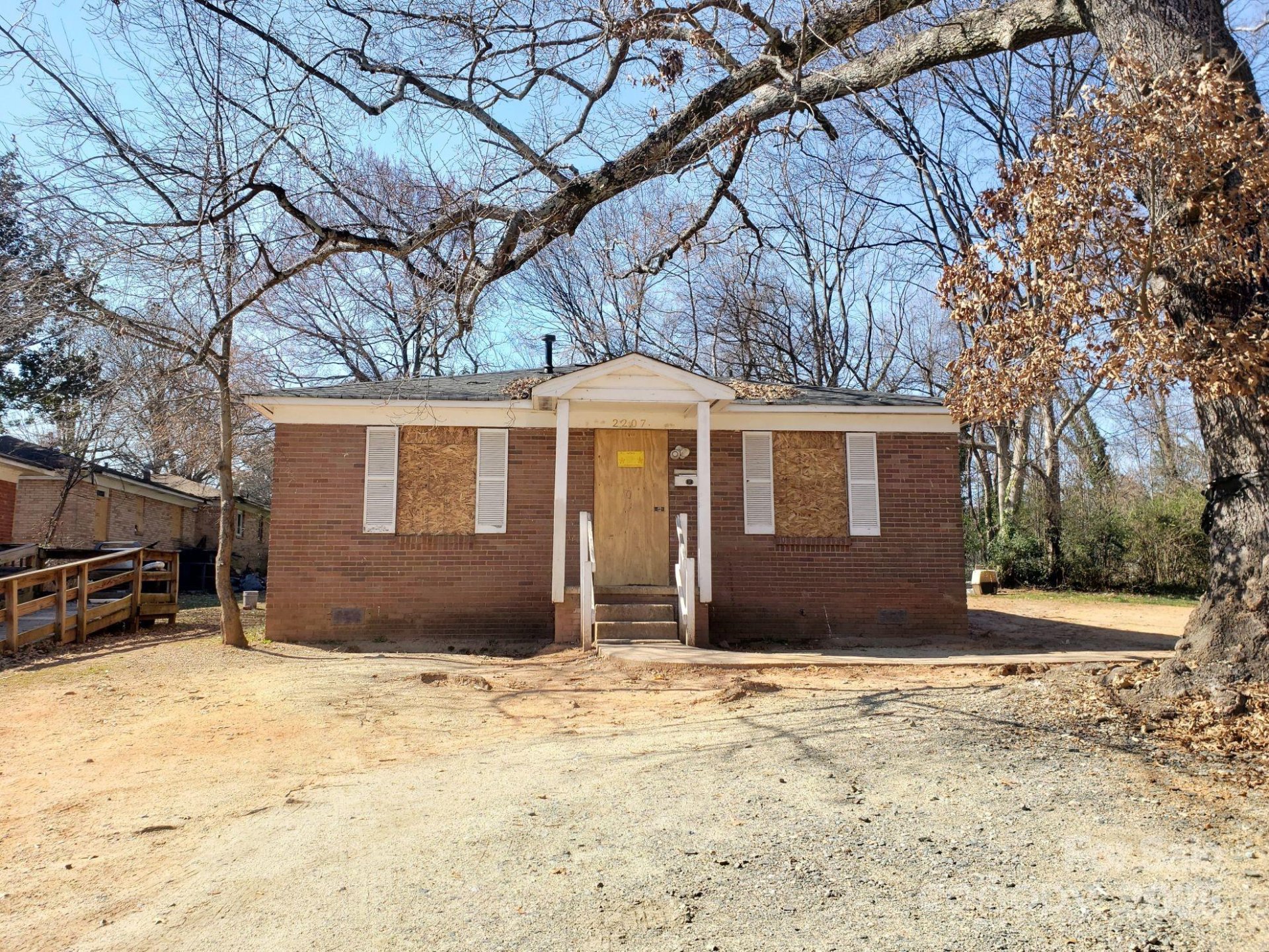 Property image 1 at 2207 Madrid Street, Charlotte, NC 28216