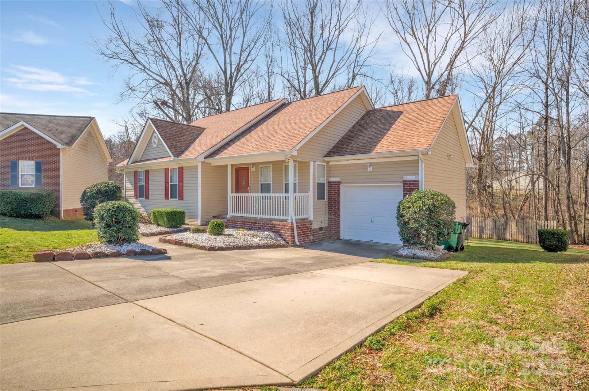 Property image 3 at 7905 Symphony Road, Charlotte, NC 28216