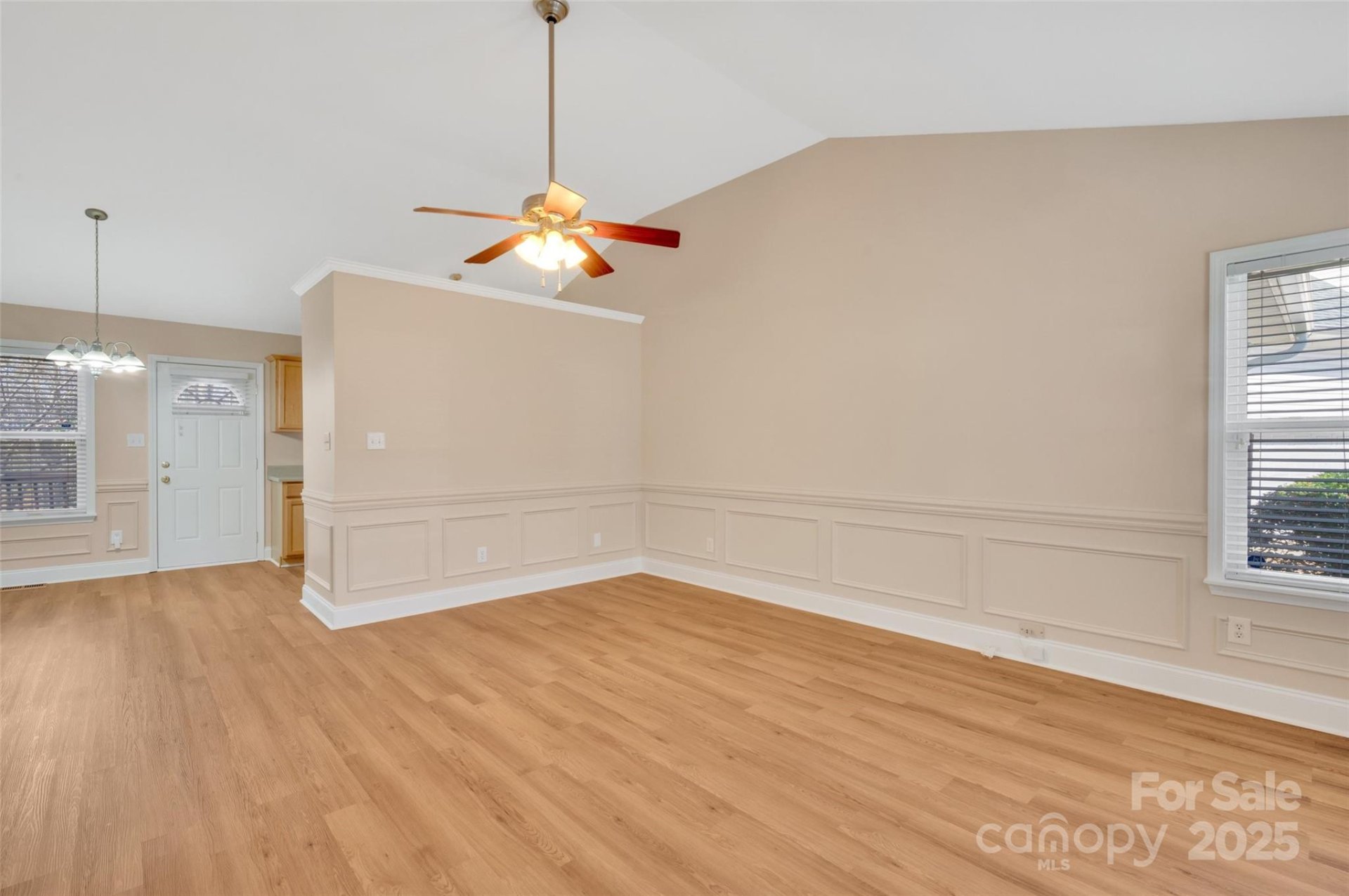 Property image 5 at 7905 Symphony Road, Charlotte, NC 28216