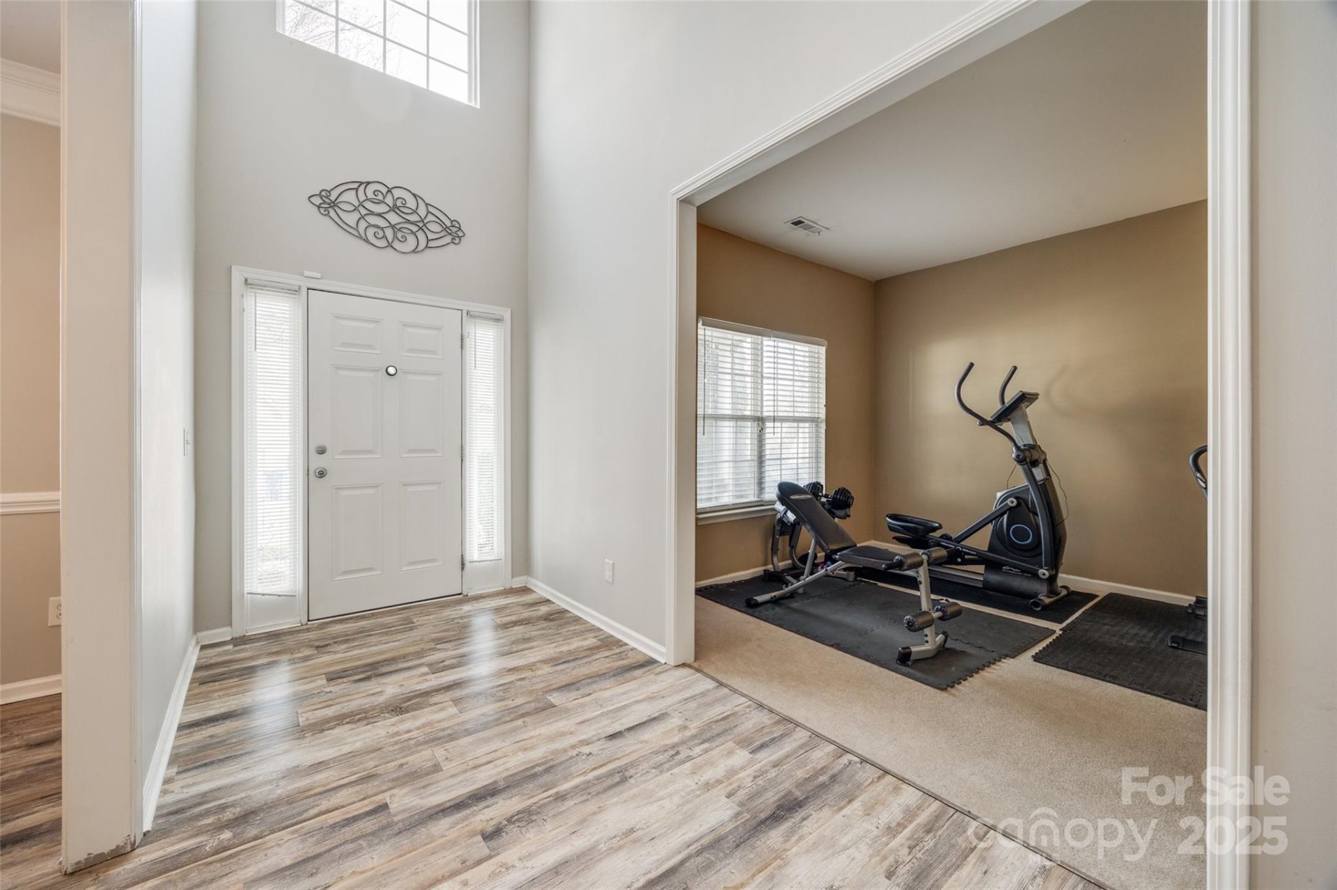 Property image 3 at 1404 Peachcroft Road, Charlotte, NC 28216