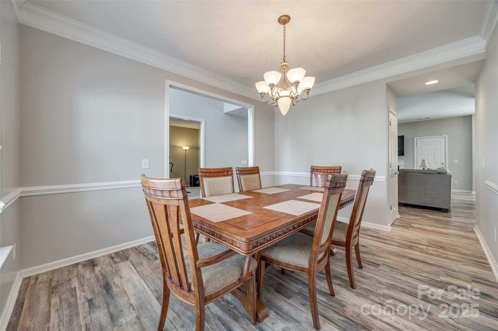 Property image 5 at 1404 Peachcroft Road, Charlotte, NC 28216