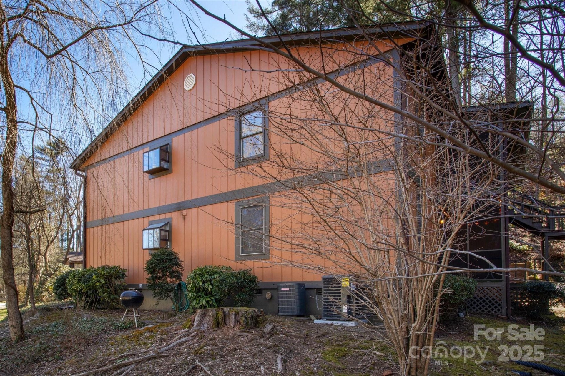 Property image 4 at 1749 B Haywood Manor Road, Hendersonville, NC 28791