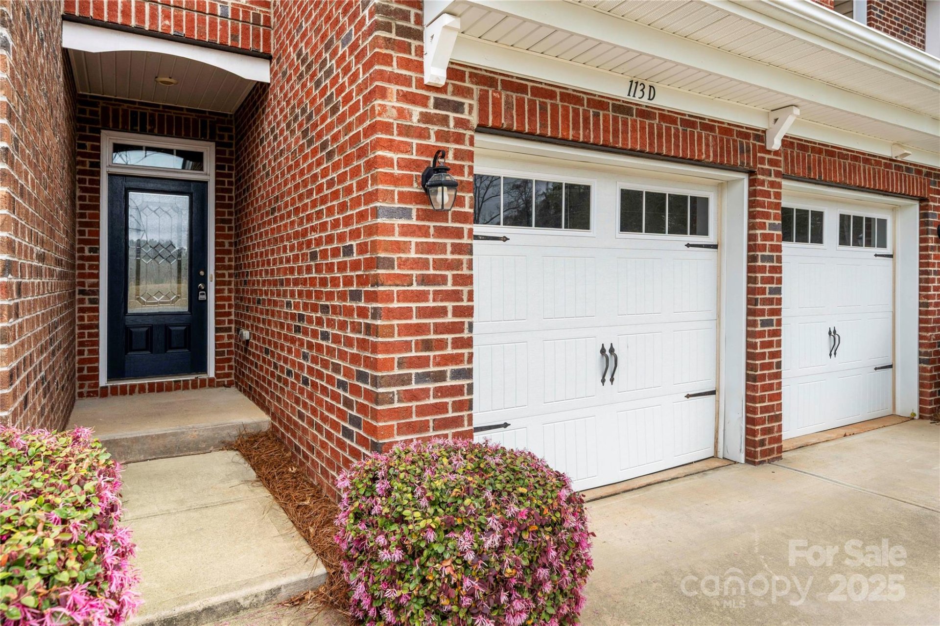 Property image 2 at 113 Burlingame Court, Mooresville, NC 28117