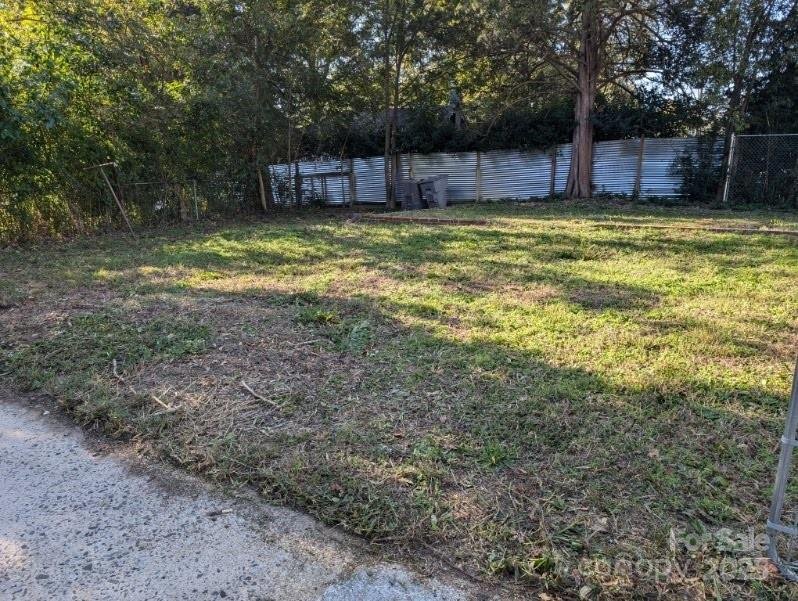 Property image 3 at 1400 Downs Avenue, Charlotte, NC 28205