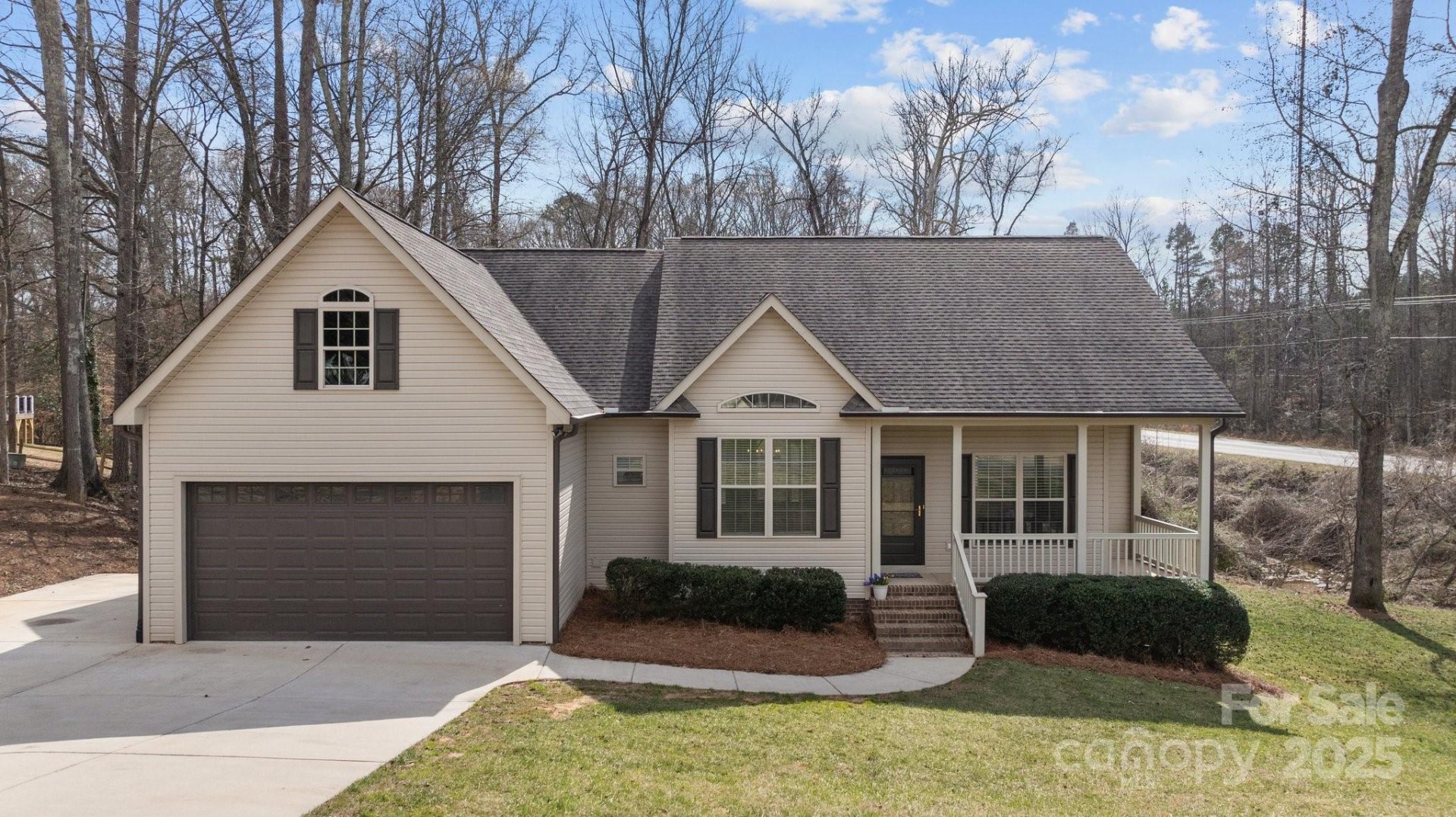 910 Pine Knoll Road