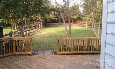 Property image 3 at 2032 David Earl Drive, Charlotte, NC 28213