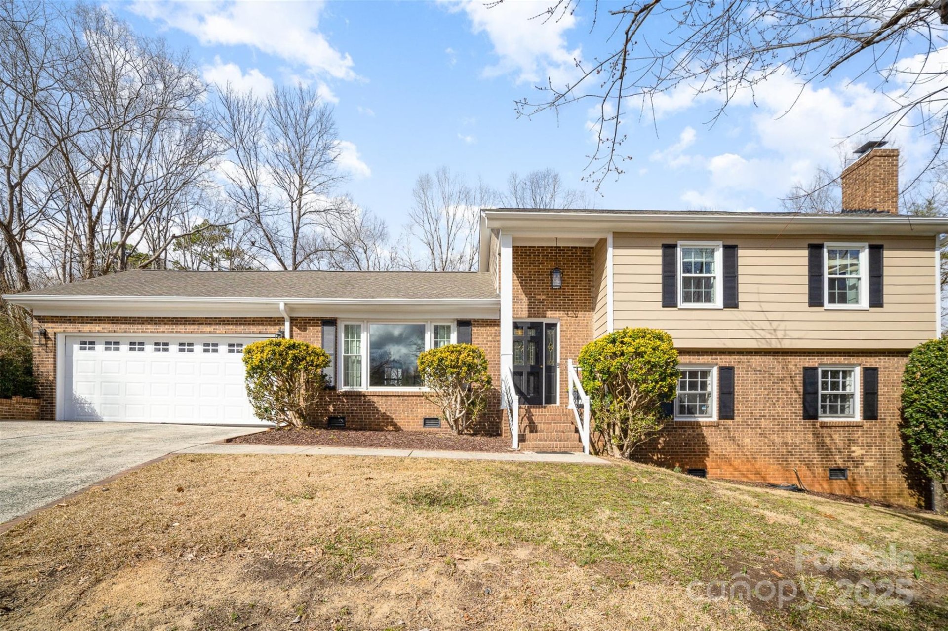 7300 Falkirk Place