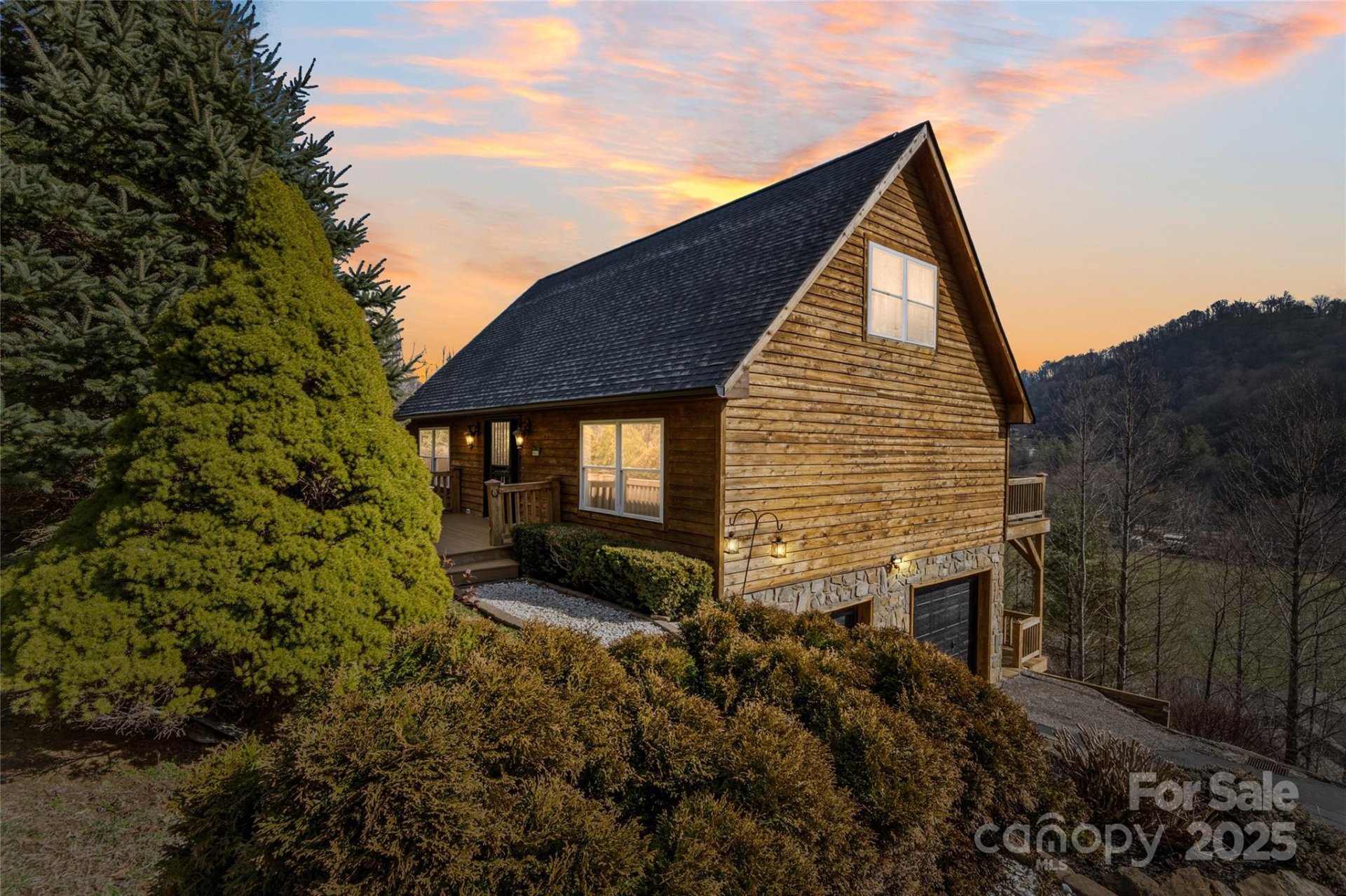 88 Mayflower Court