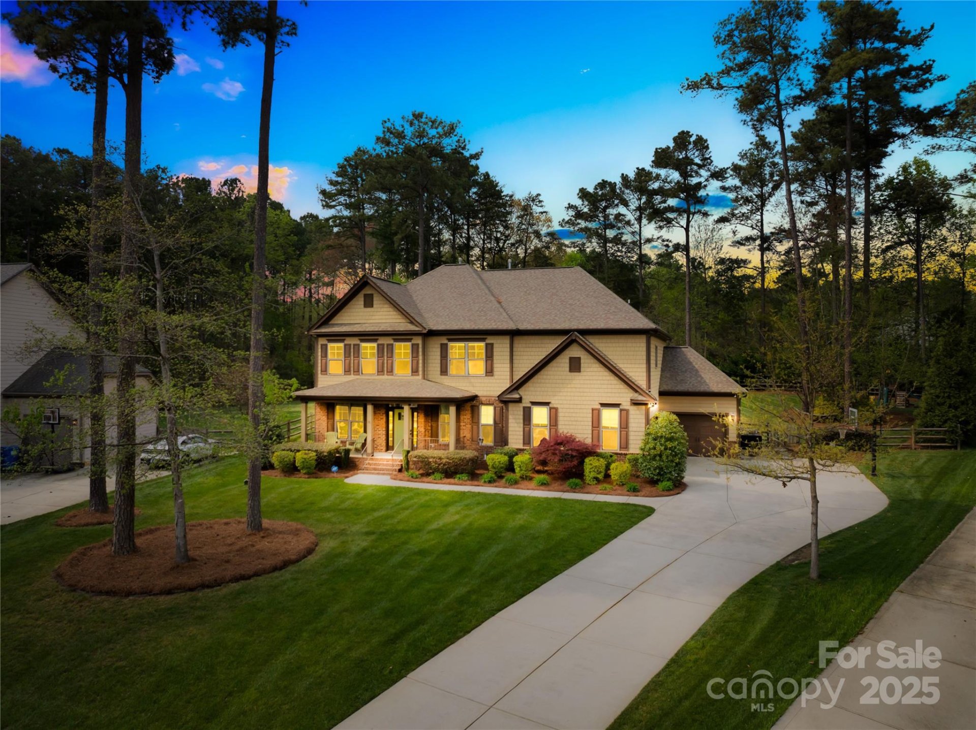 Property image 1 at 113 Sandy Cove Court, Mooresville, NC 28117