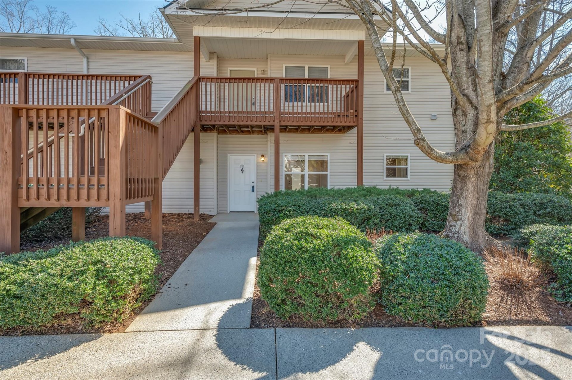 701 Olde Covington Way