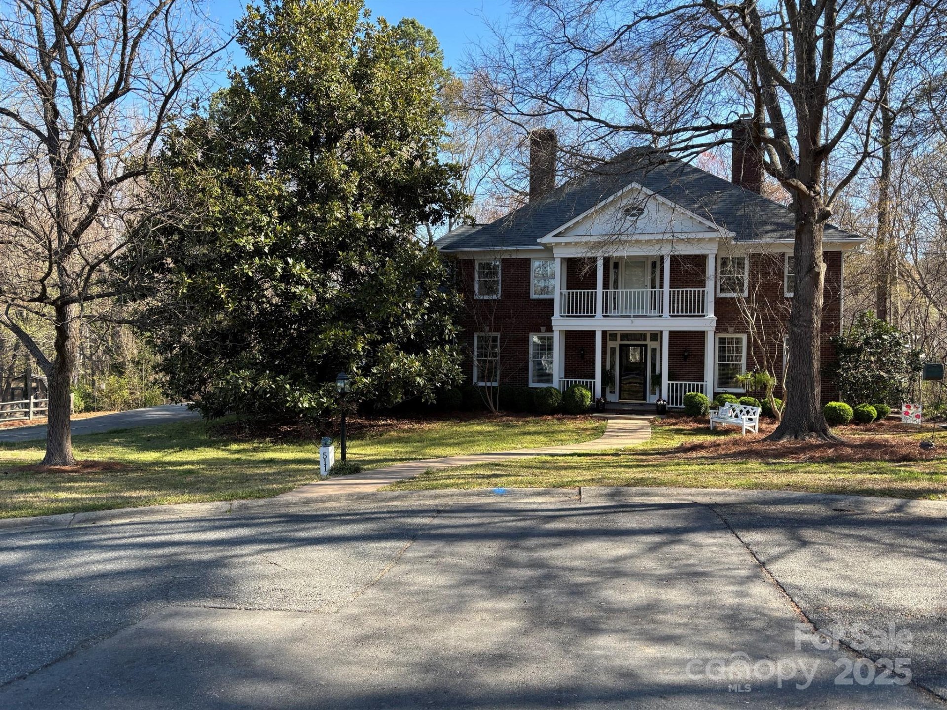 511 Glencurry Drive