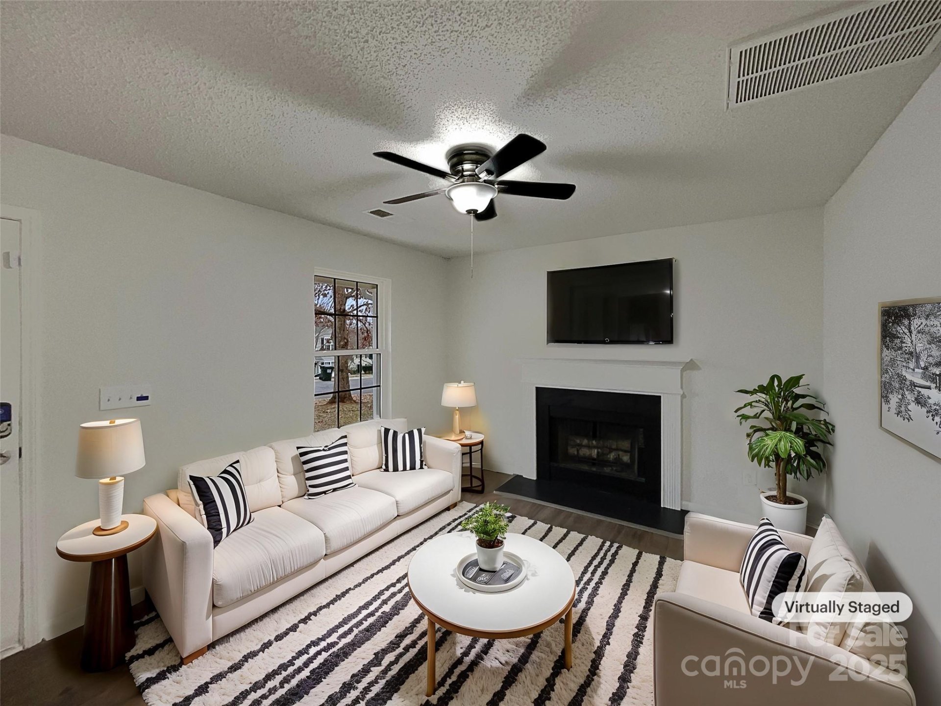 Property image 2 at 1411 Swaying Branch Lane, Clover, SC 29710