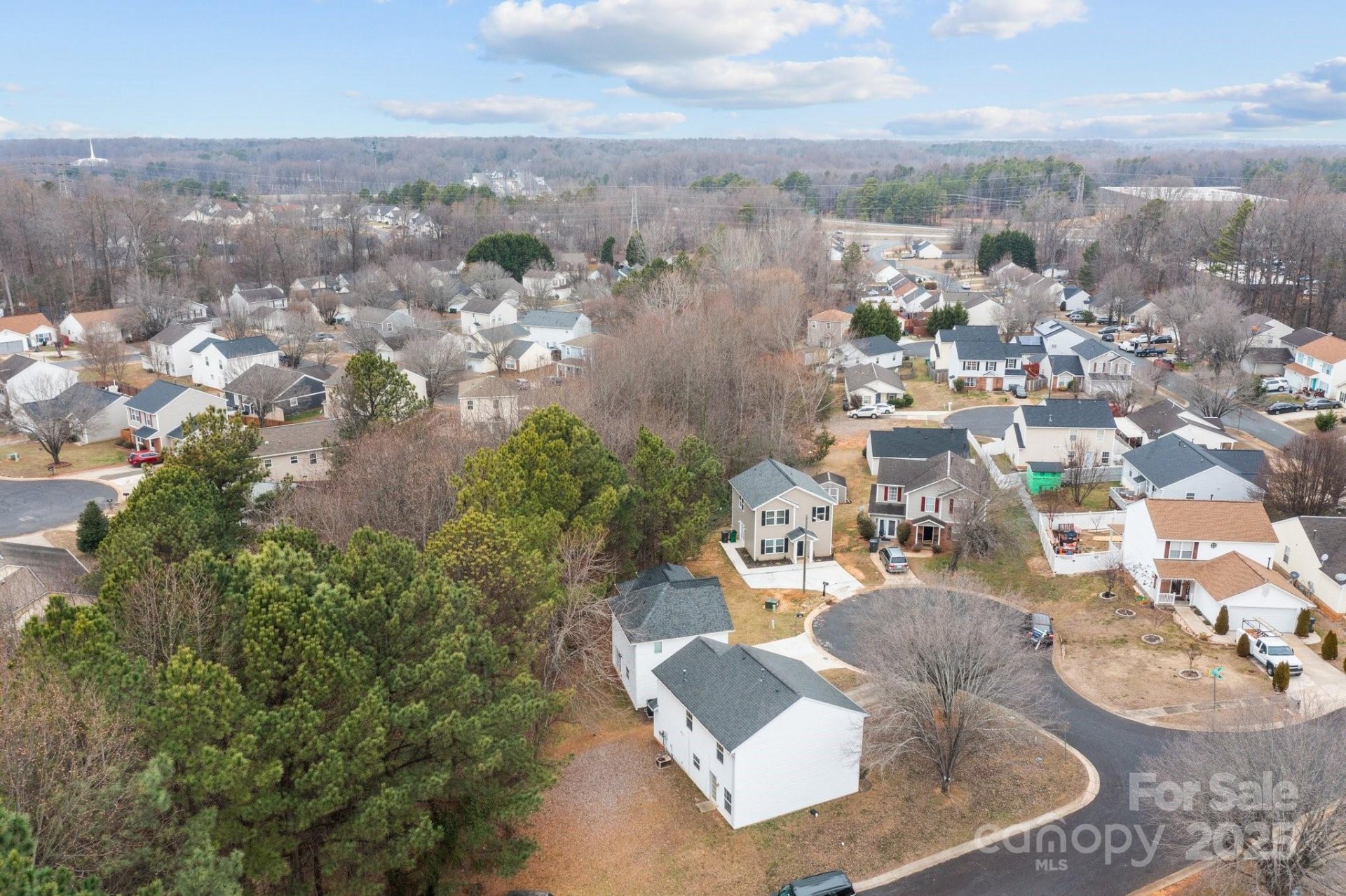 Property image 2 at 303 Cupped Oak Court, Charlotte, NC 28213
