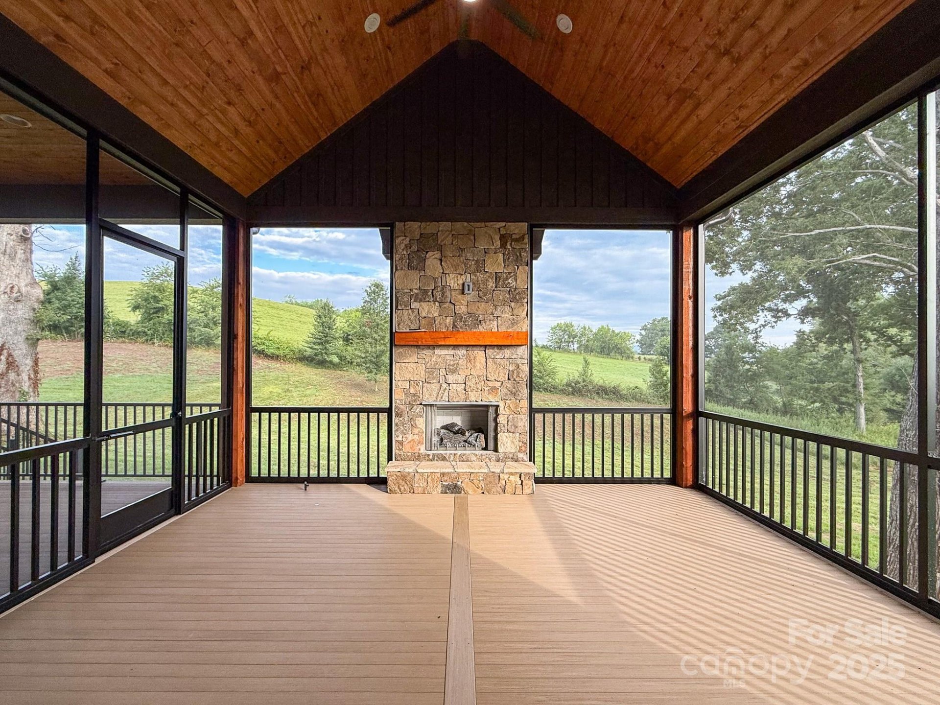 Property image 3 at 304 Mavrick Drive, Mills River, NC 28759