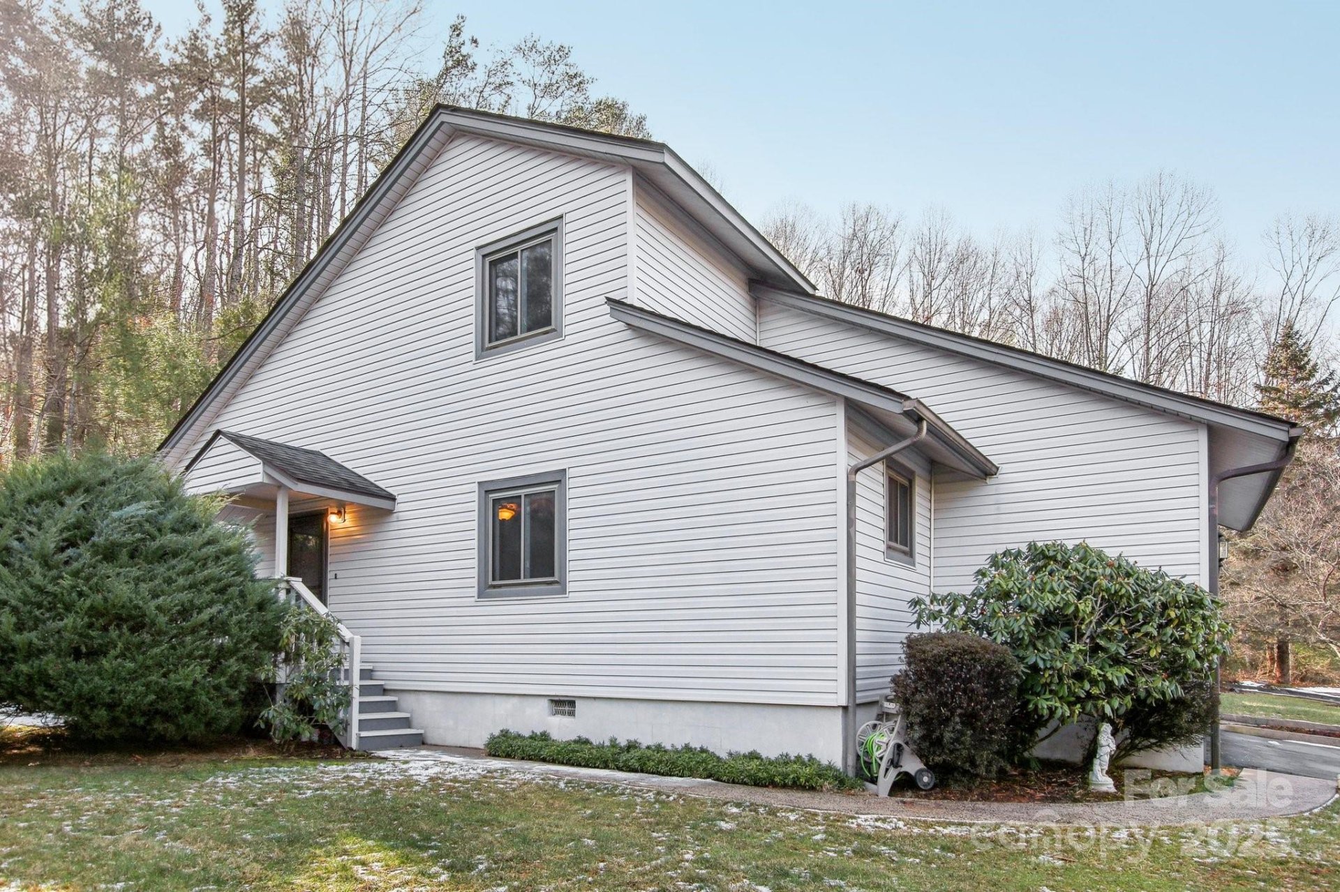 Property image 2 at 217 Cheyenne Court, Asheville, NC 28803