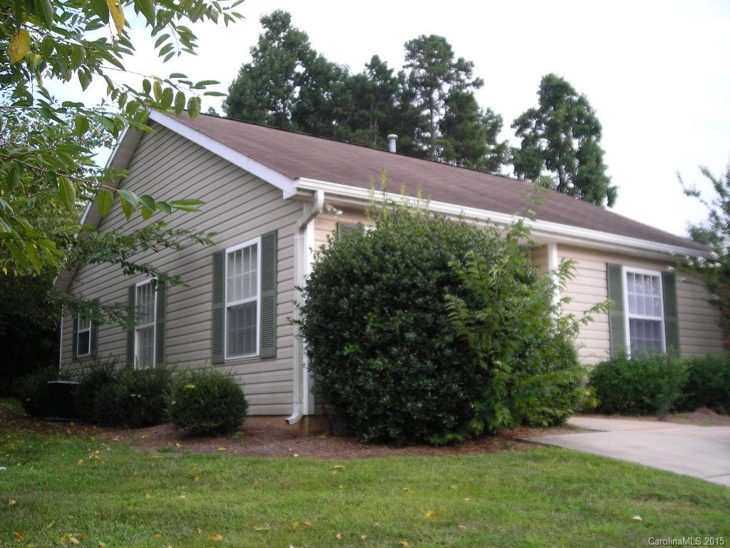 Property image 1 at 125 Springwood Lane, Mooresville, NC 28117