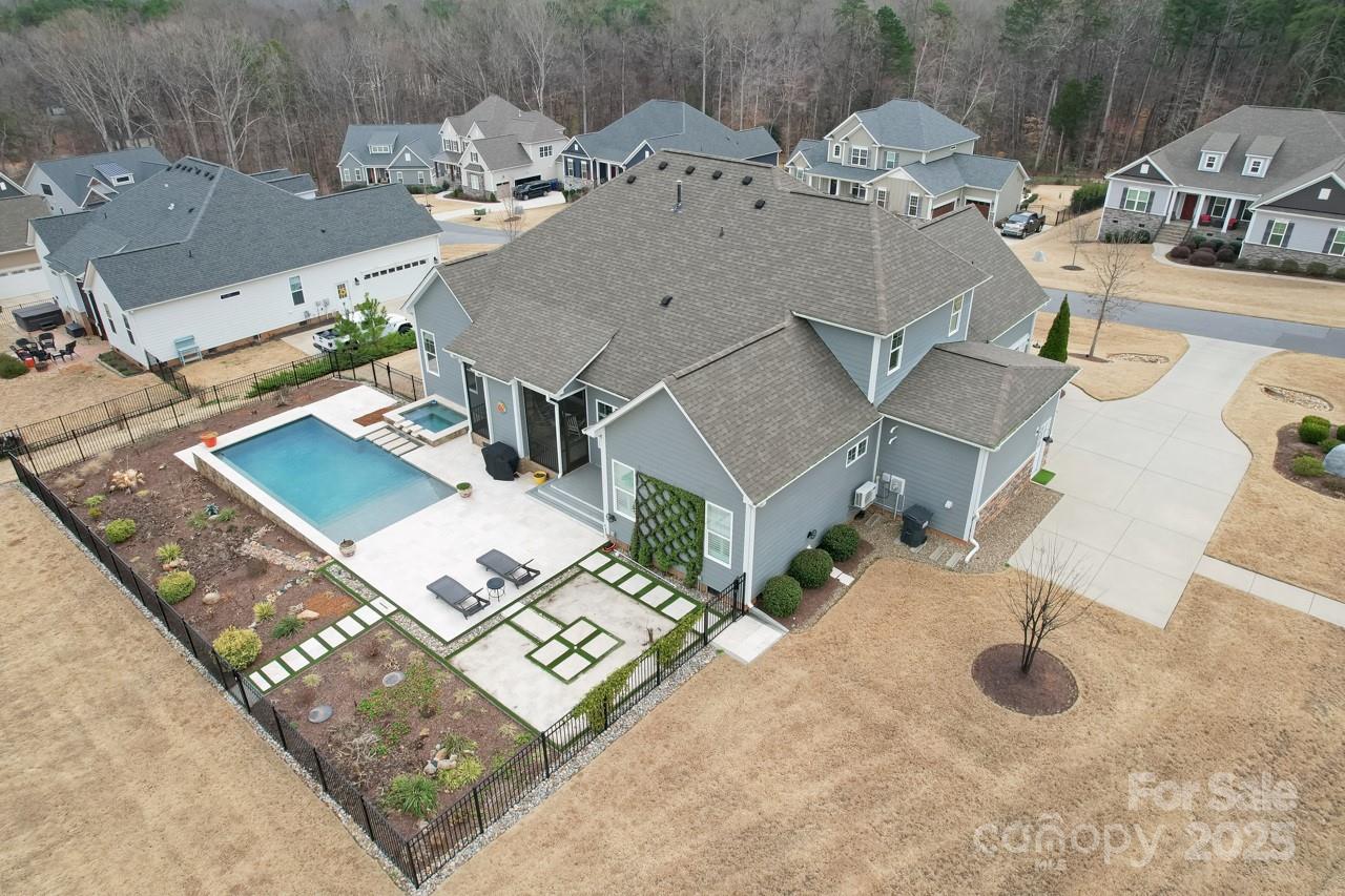 Property image 2 at 107 Hillside Cove Court, Mooresville, NC 28117