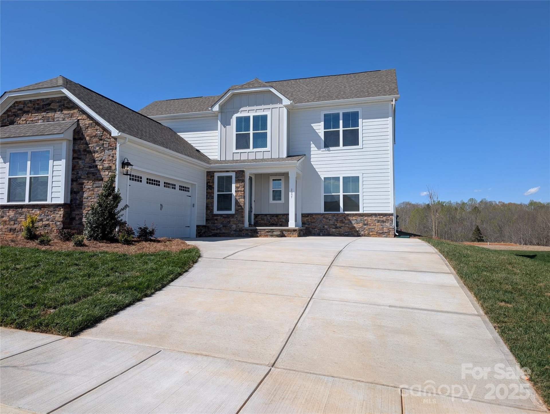 2057 Fordhill Street