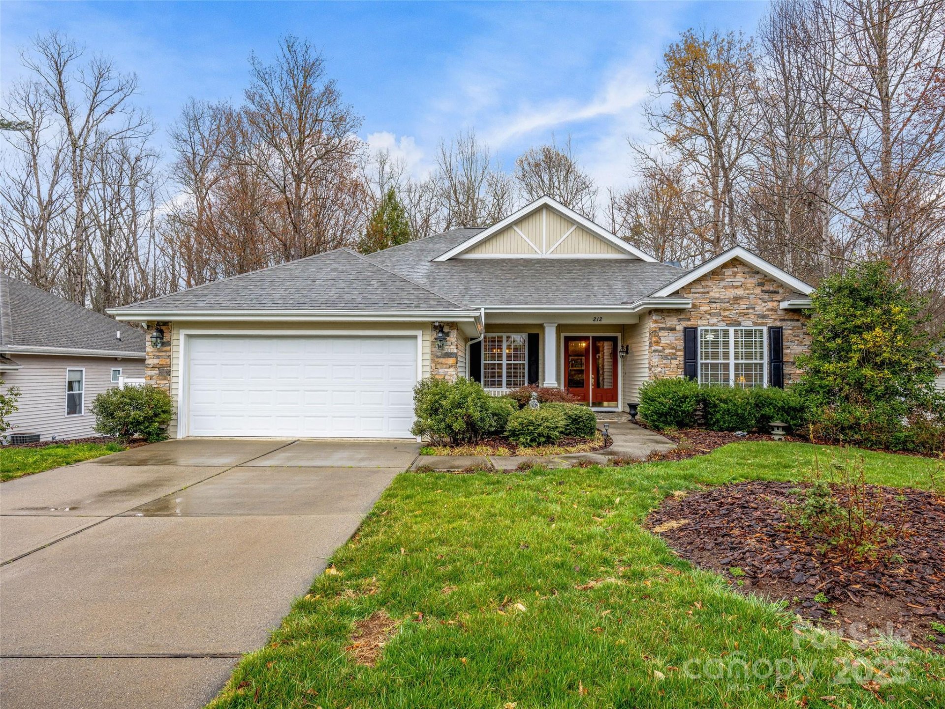 212 Eagle Chase Lane
