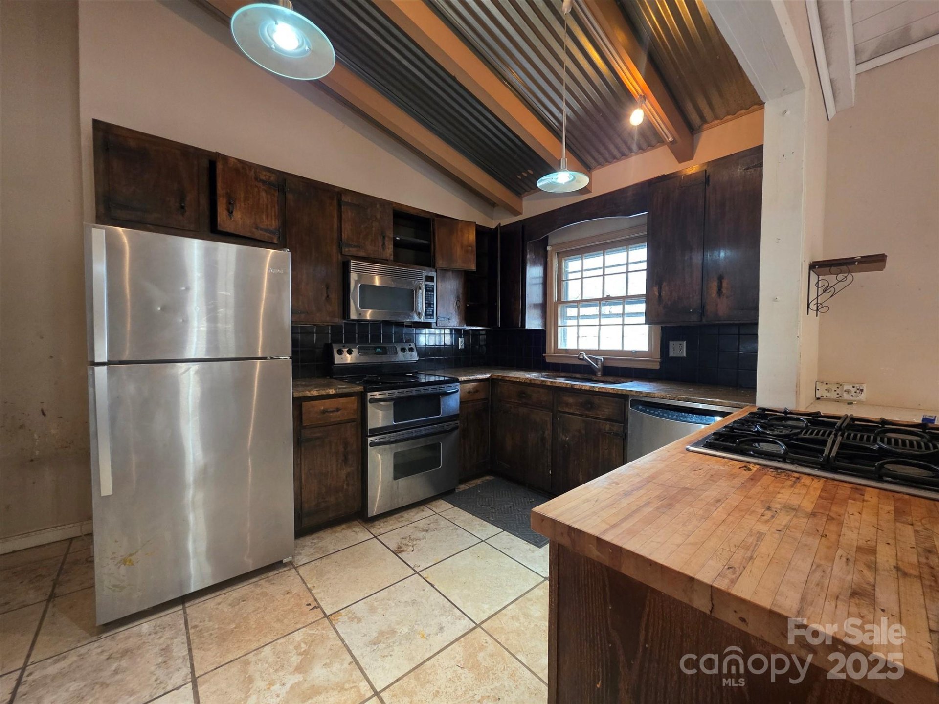Property image 5 at 7815 Blue Ridge Circle, Charlotte, NC 28270