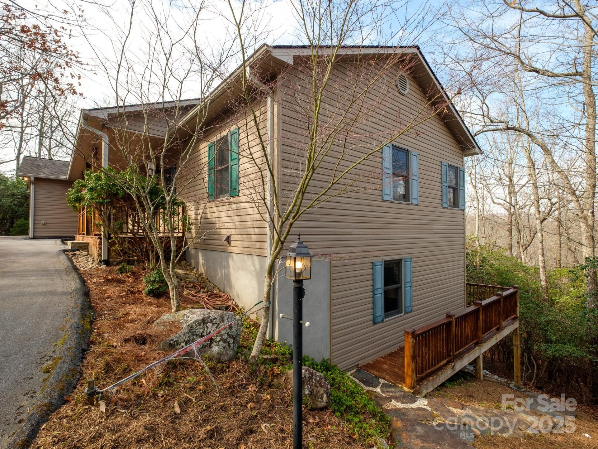Property image 3 at 100 Utsonati Lane, Brevard, NC 28712