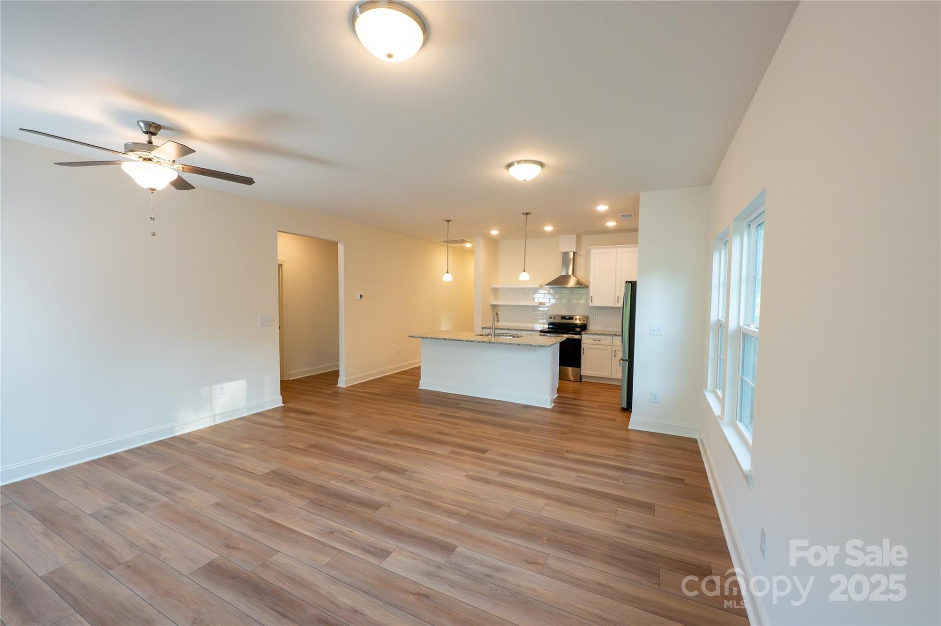 Property image 2 at 1425 Norris Avenue, Charlotte, NC 28206
