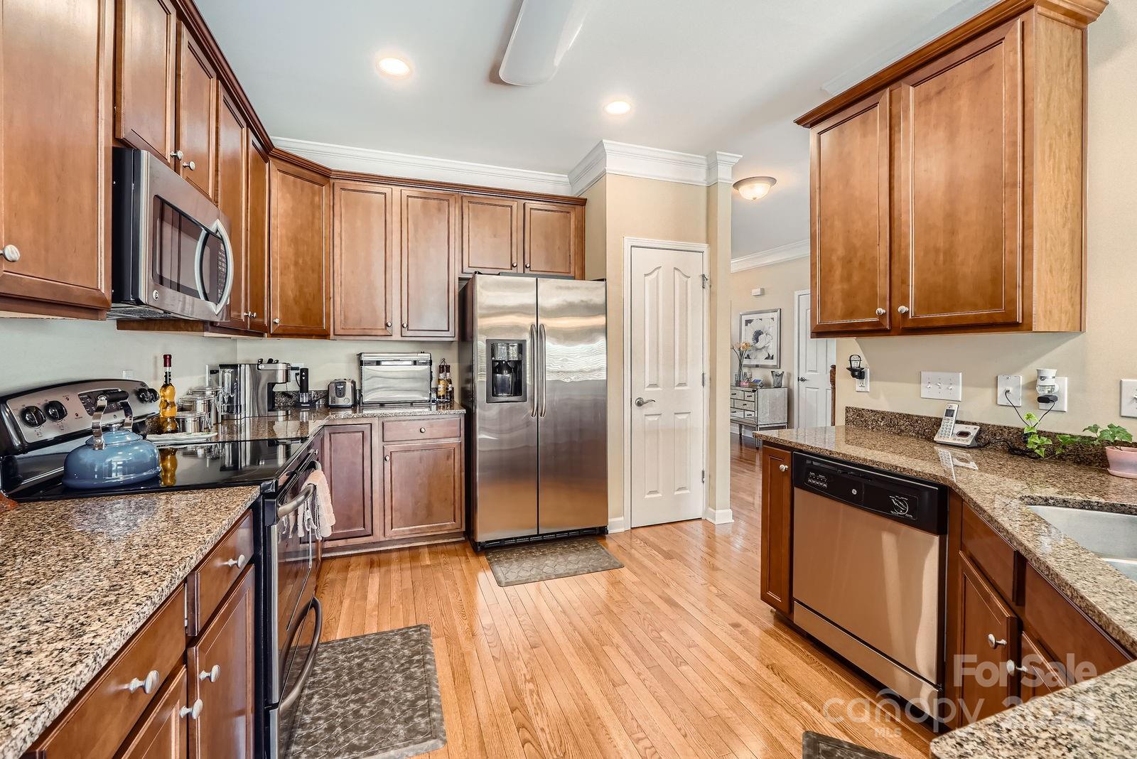 Property image 5 at 8436 Summerford Drive, Charlotte, NC 28269