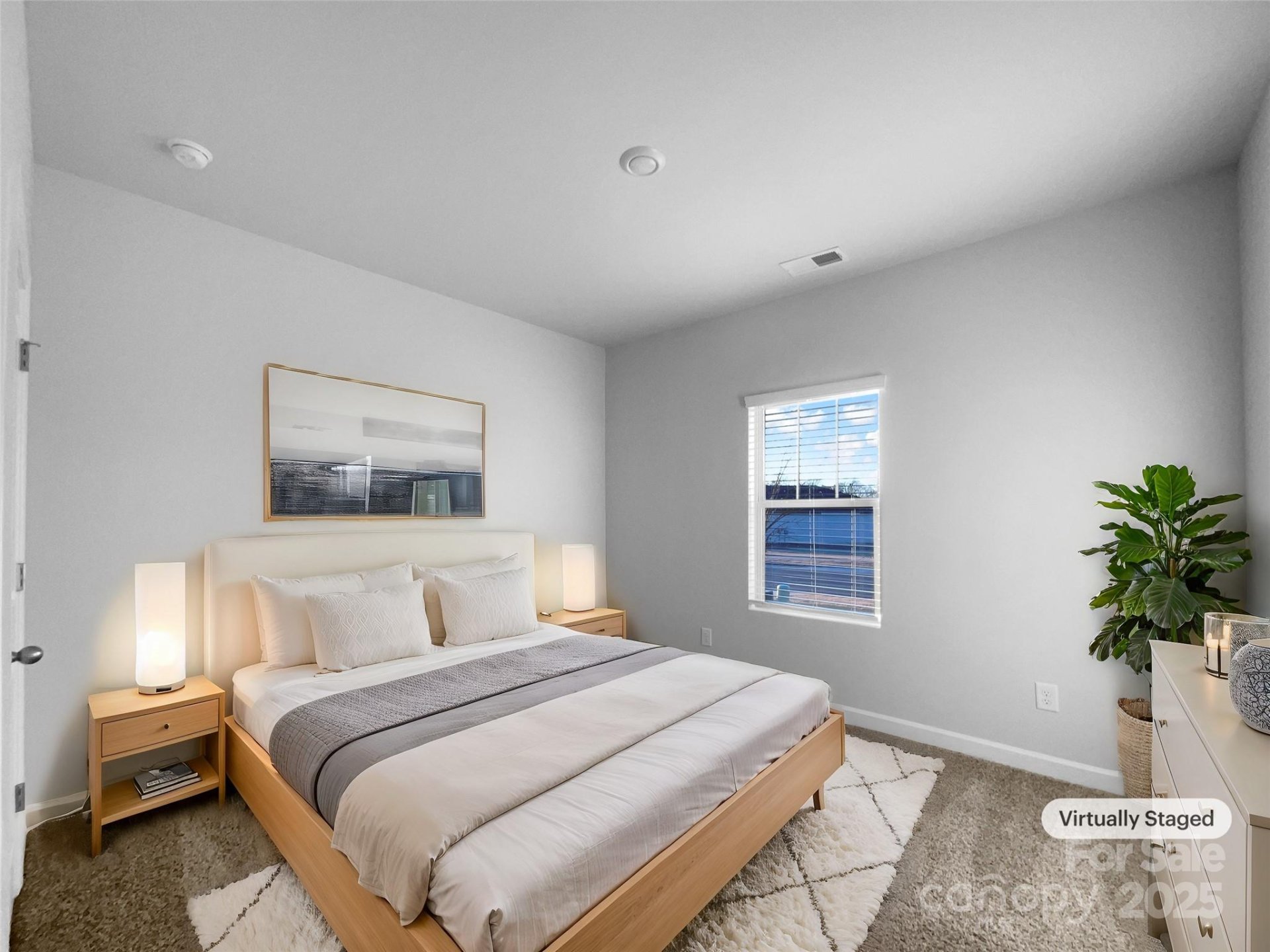 Property image 4 at 9819 Festival Way, Charlotte, NC 28215