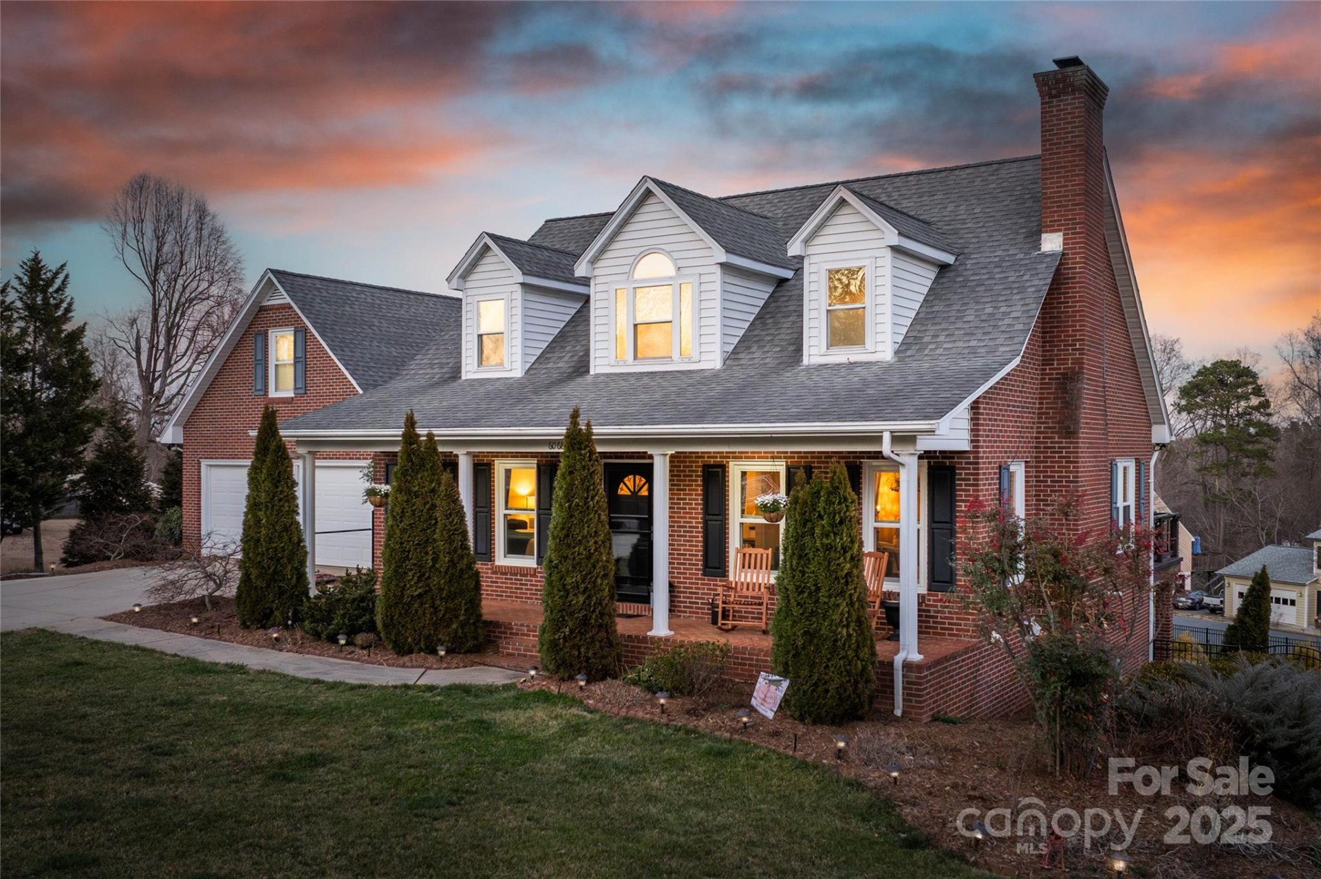 Property image 1 at 6068 Gold Creek Estate Drive, Hickory, NC 28601