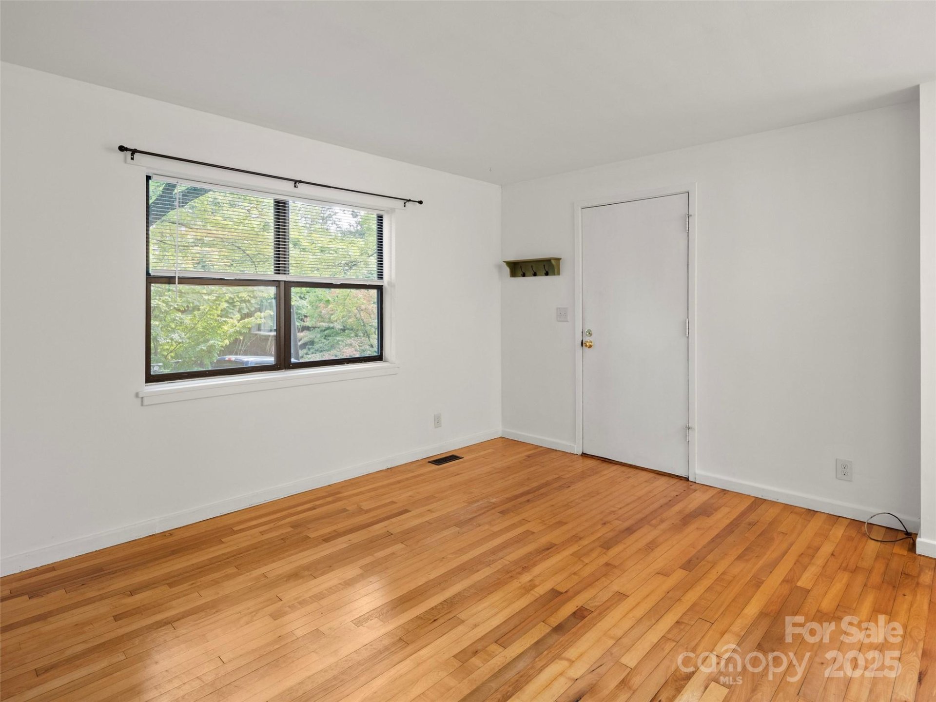 Property image 4 at 615 Biltmore Avenue, Asheville, NC 28803