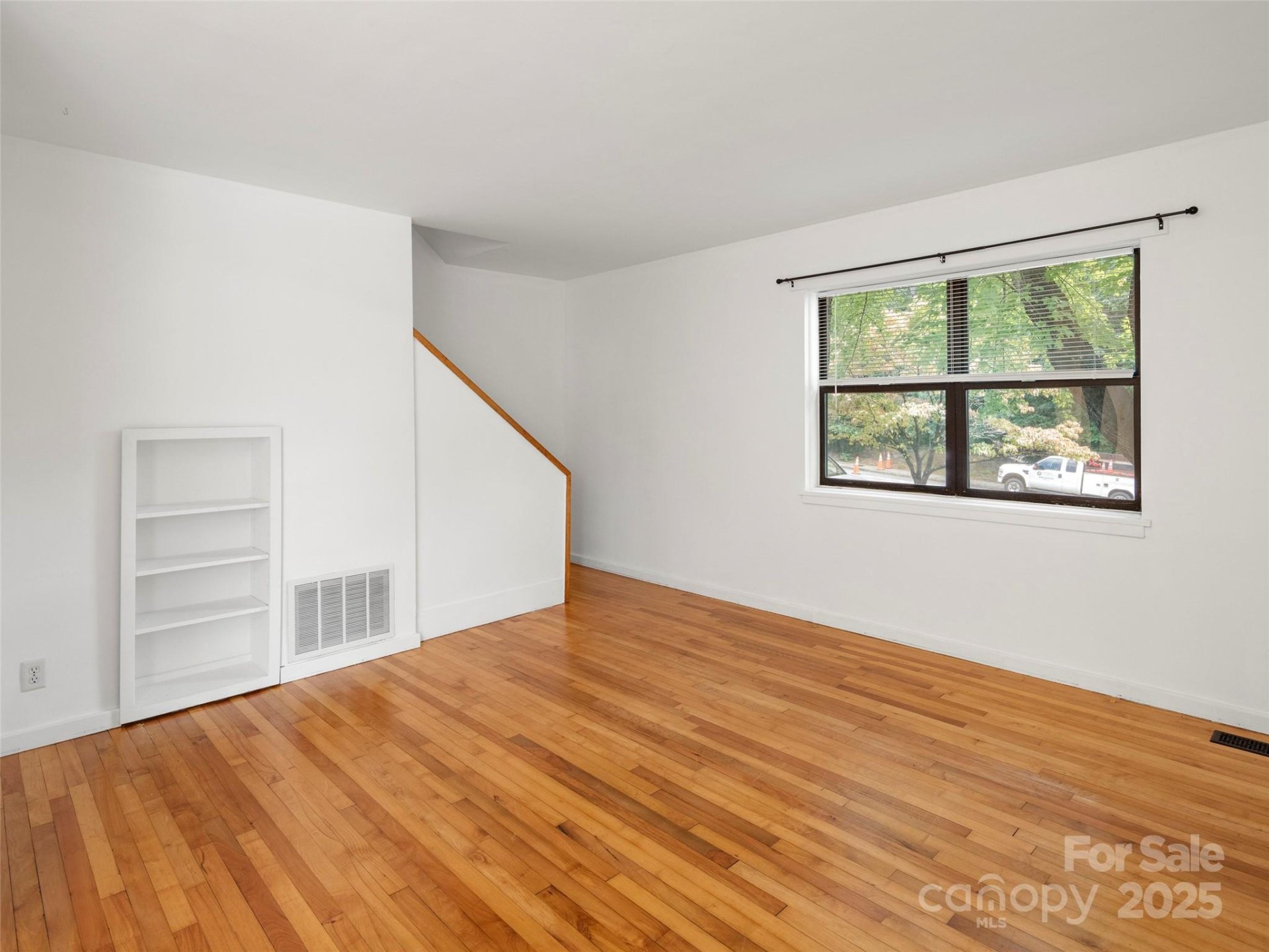 Property image 5 at 615 Biltmore Avenue, Asheville, NC 28803