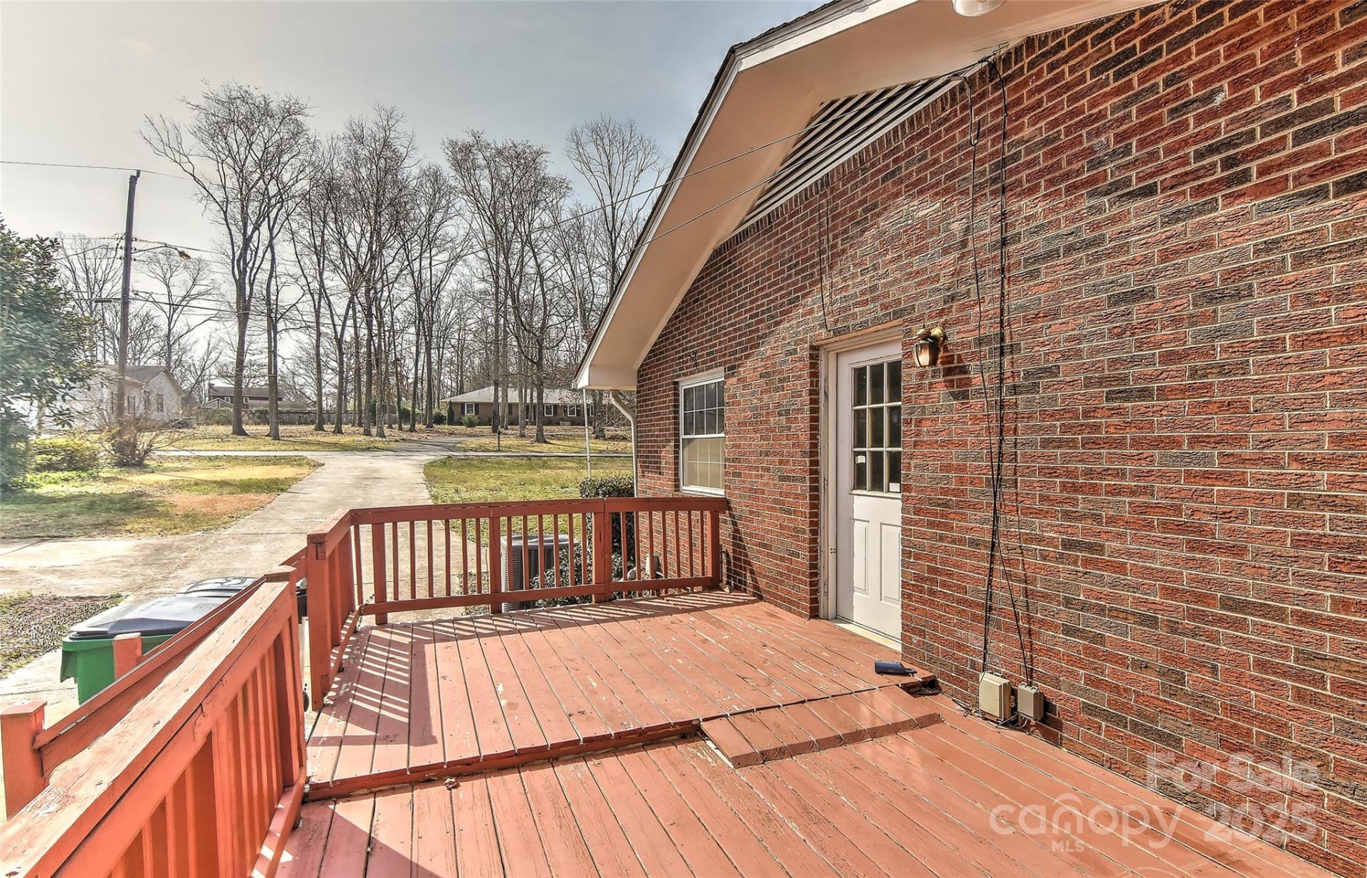 Property image 4 at 1235 Robinhood Circle, Charlotte, NC 28227