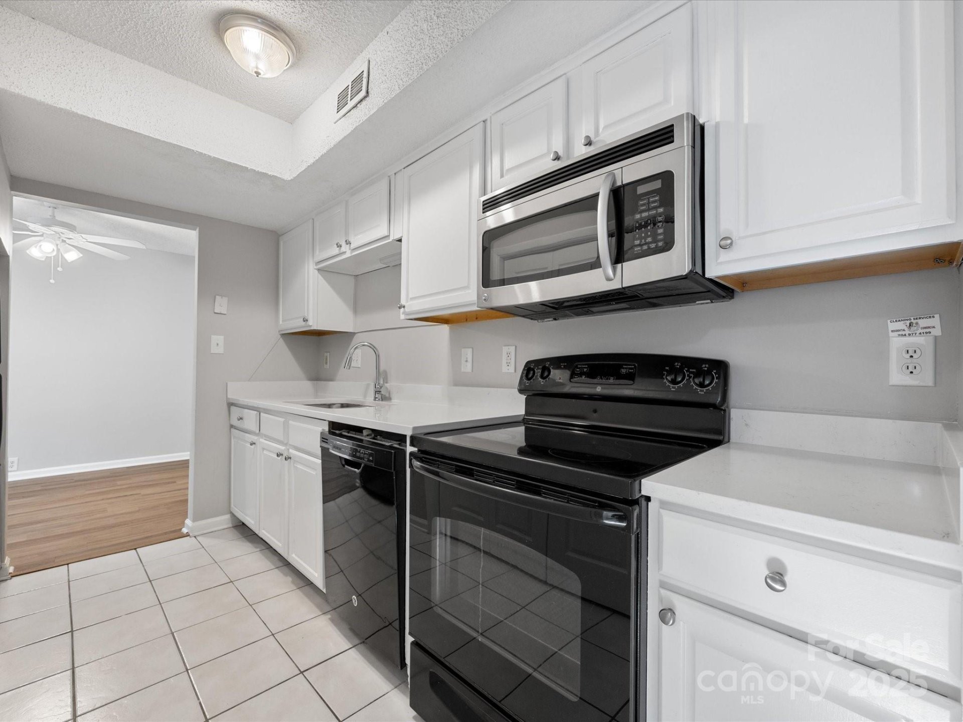 Property image 3 at 7415 Mystic Lane, Charlotte, NC 28227