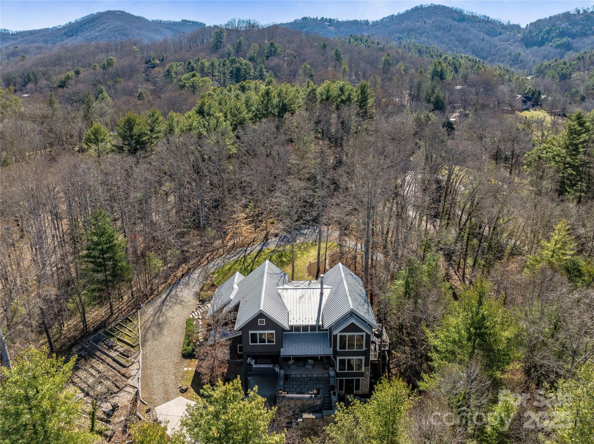 Property image 4 at 18 Wolfe Cove Road, Asheville, NC 28804
