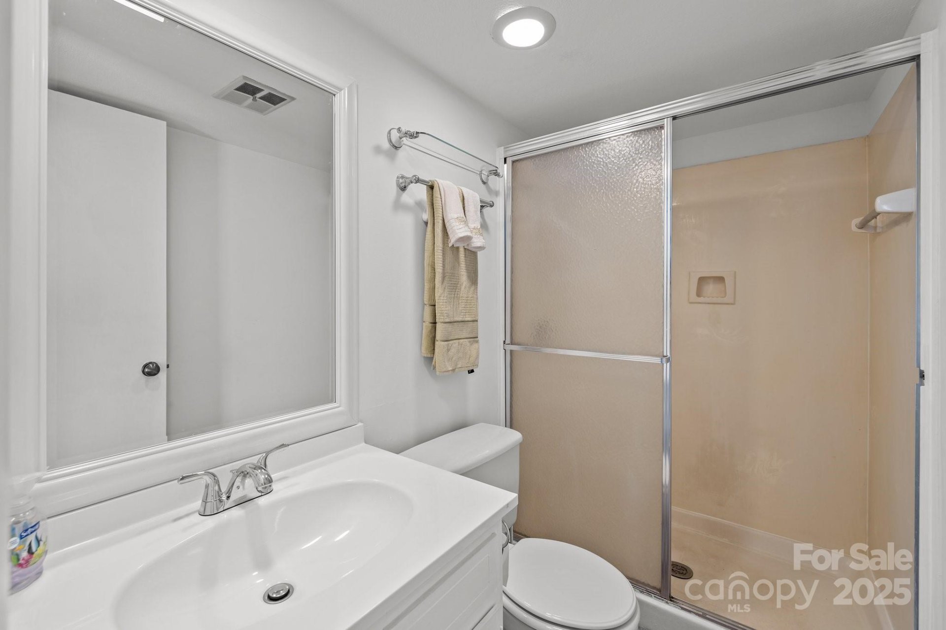 Property image 3 at 7138 Stonington Lane, Charlotte, NC 28227