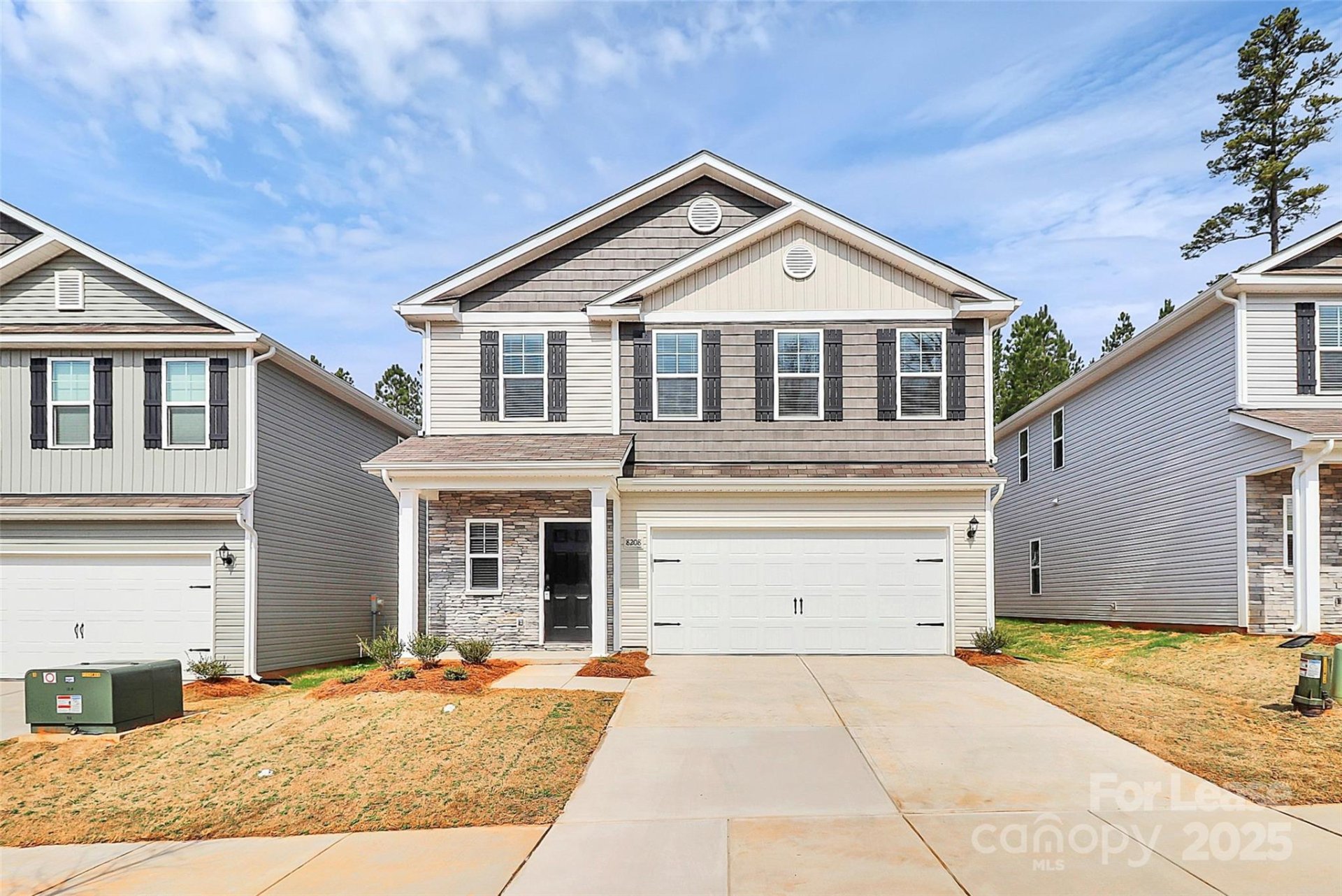 Property image 1 at 8208 Stonemere Lane, Charlotte, NC 28215