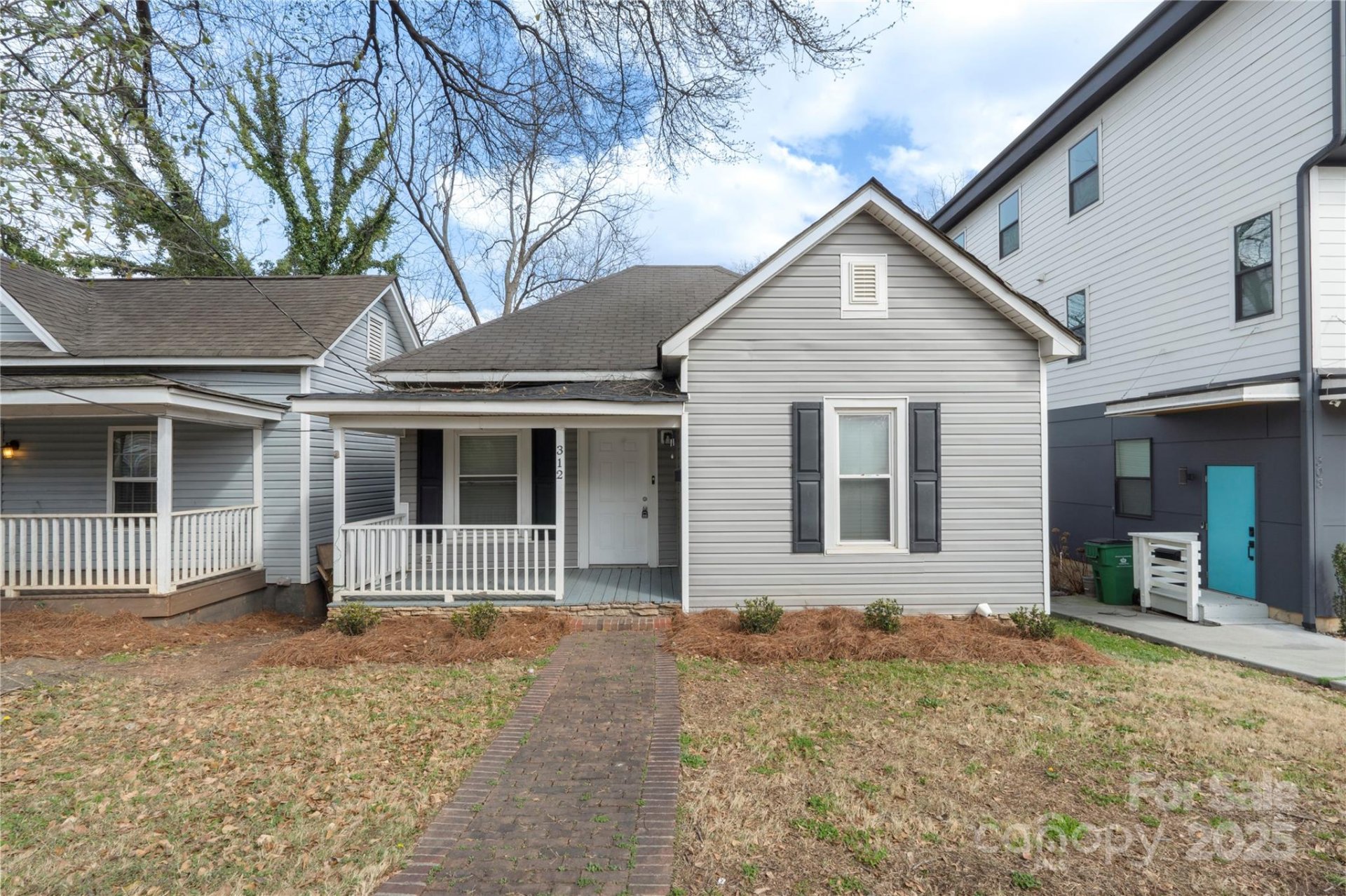 Property image 2 at 312 Flint Street, Charlotte, NC 28216