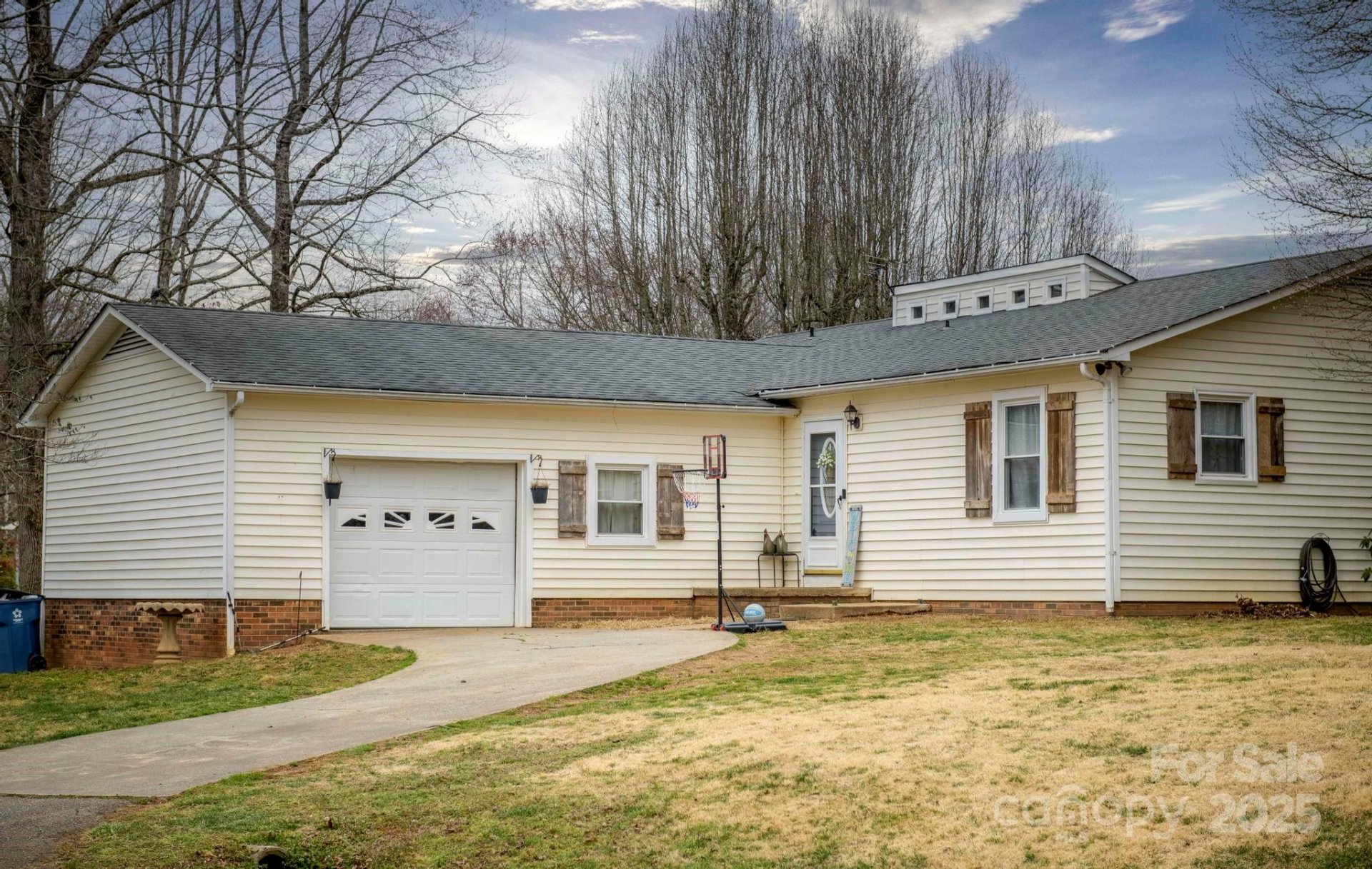 3540 Spencer Heights Court
