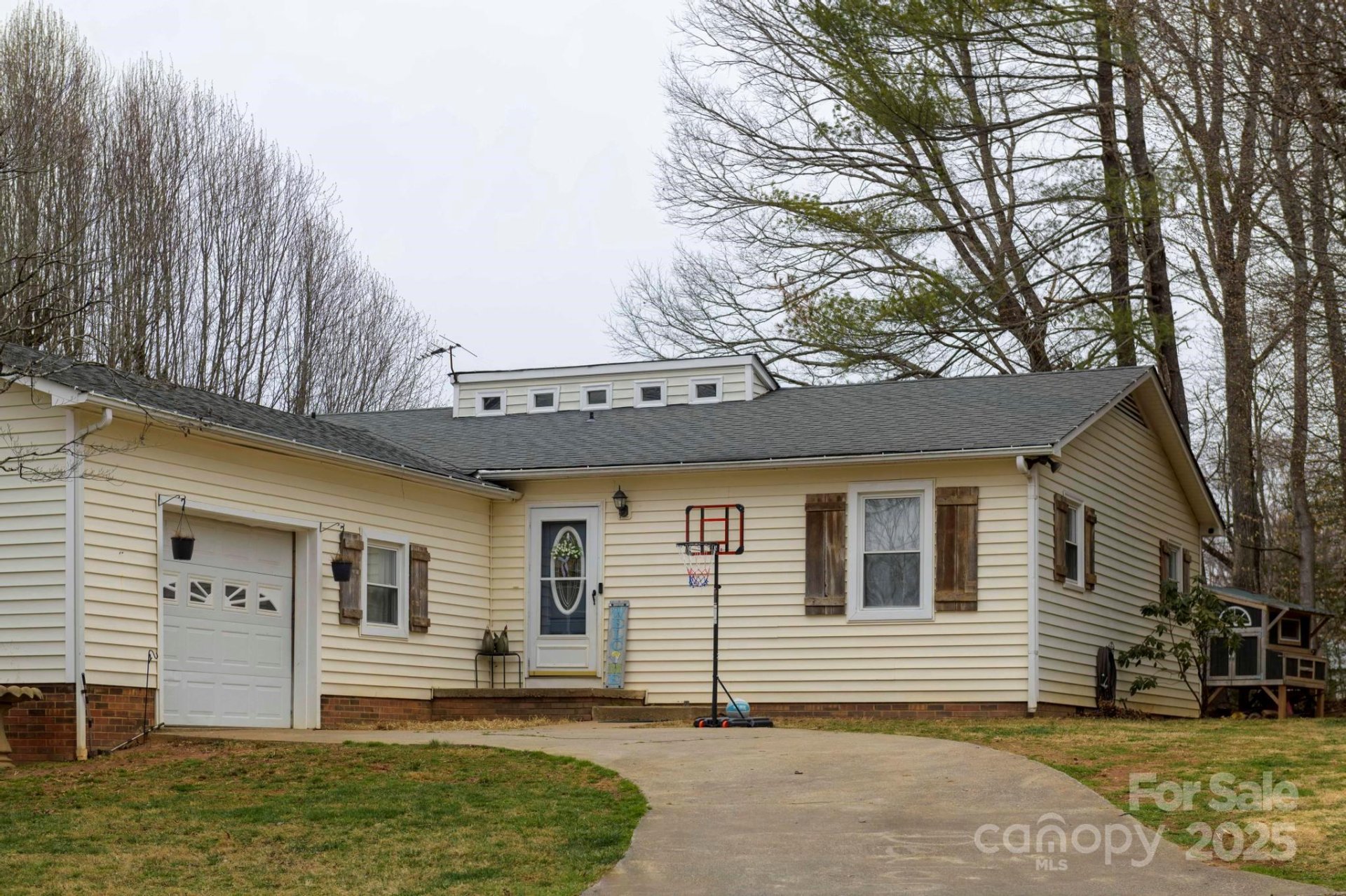 Property image 3 at 3540 Spencer Heights Court, Lenoir, NC 28645