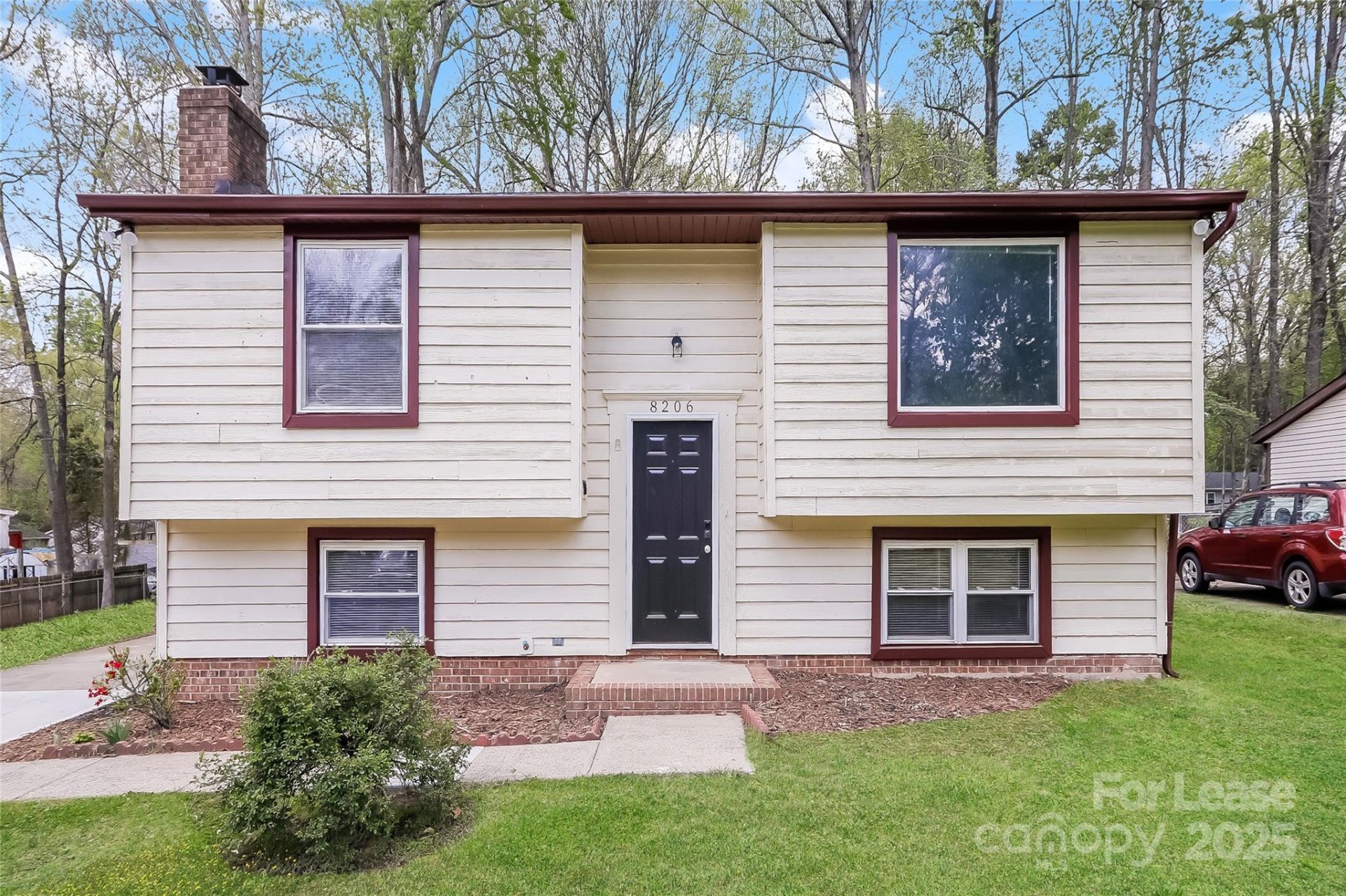 Property image 1 at 8206 Mahogany Drive, Charlotte, NC 28227