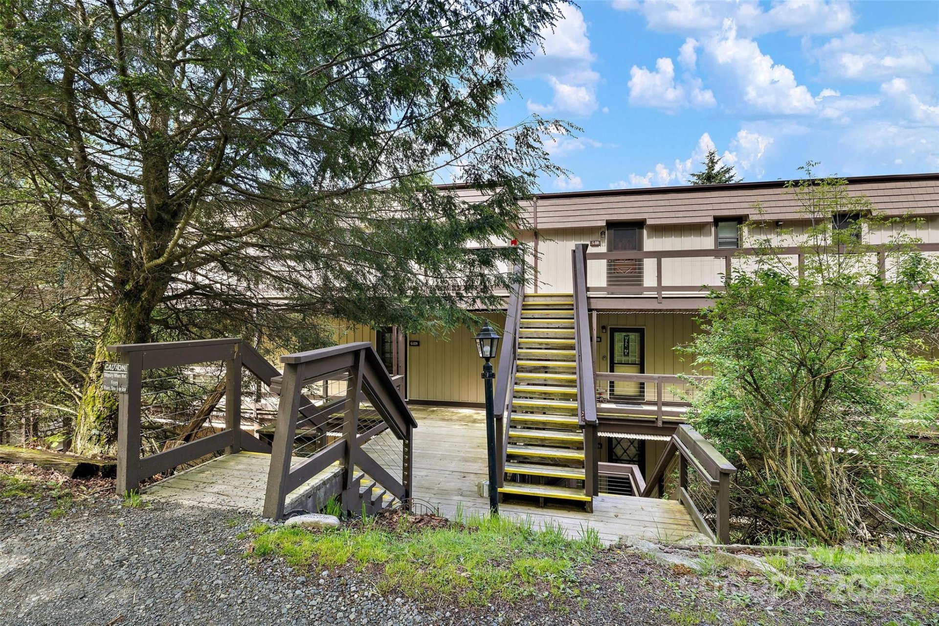 Property image 4 at 103 Upper Holiday Lane, Beech Mountain, NC 28604