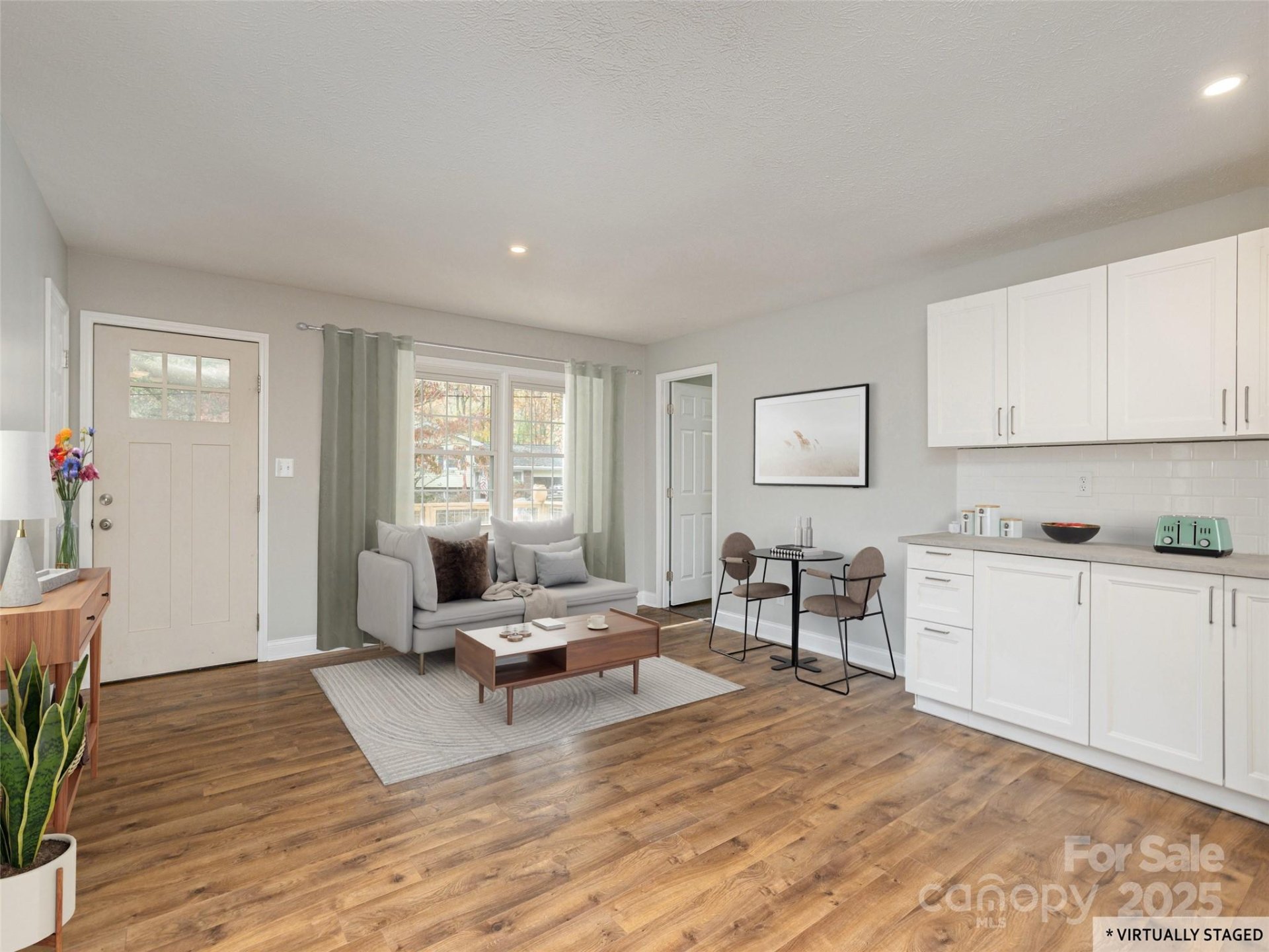 Property image 4 at 21 Clement Drive, Asheville, NC 28805