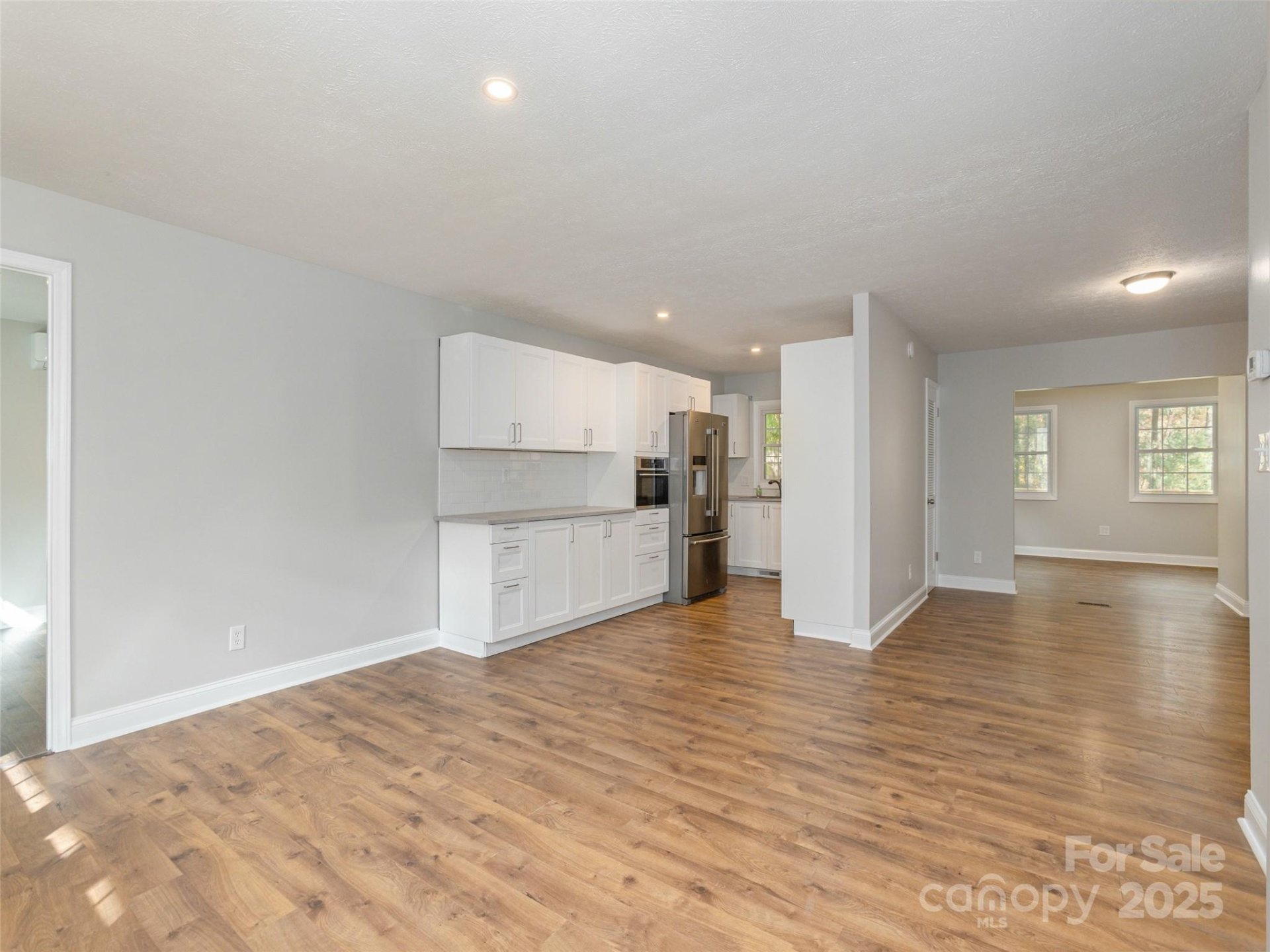 Property image 5 at 21 Clement Drive, Asheville, NC 28805