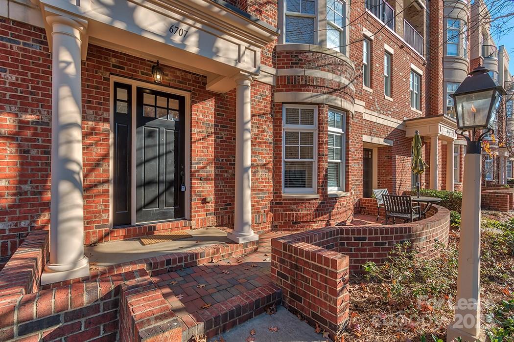 Property image 1 at 6707 Louisburg Square Lane, Charlotte, NC 28210