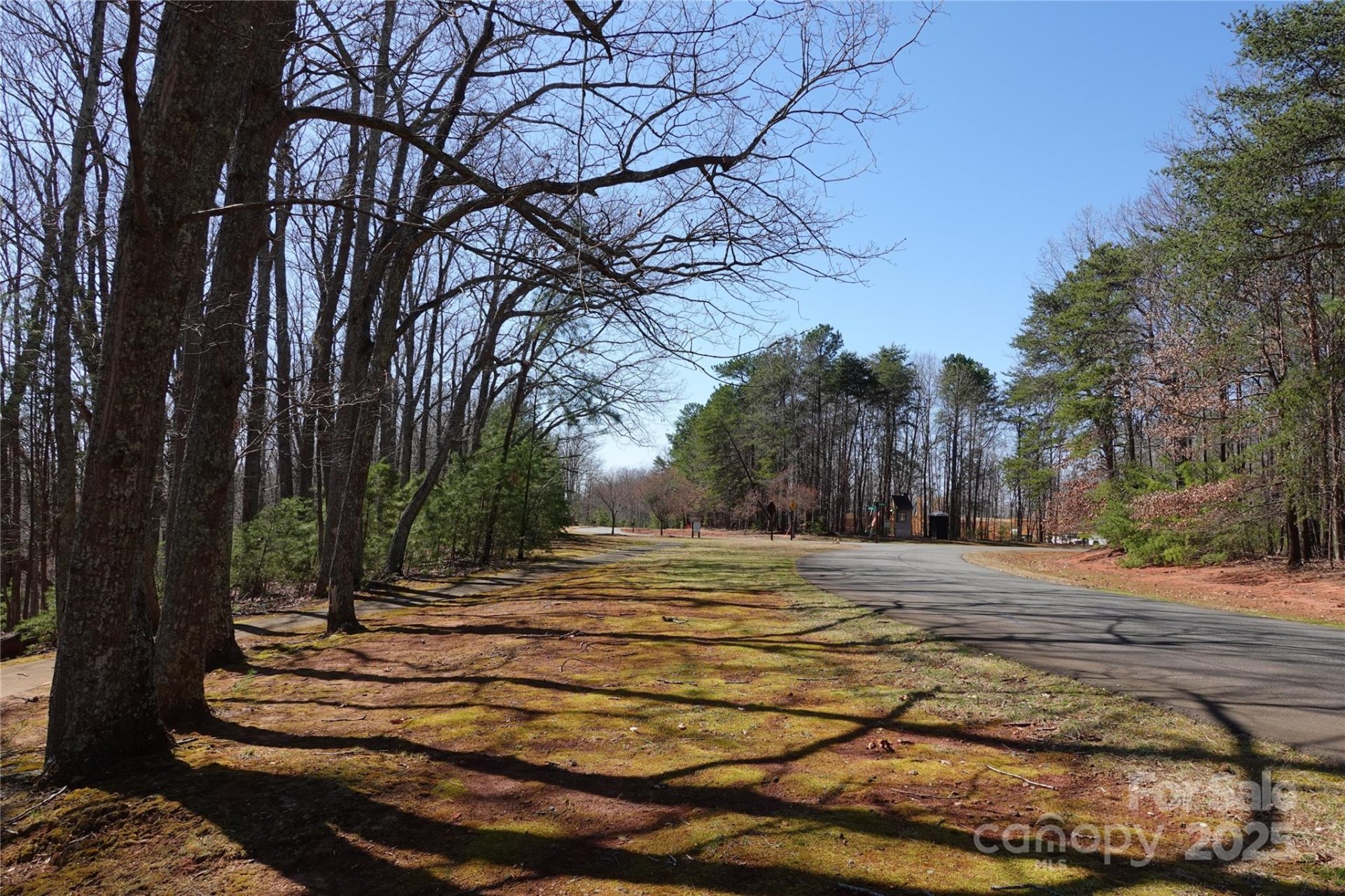 Property image 5 at 14427 Roe Buck Meadow Lane, Charlotte, NC 28278