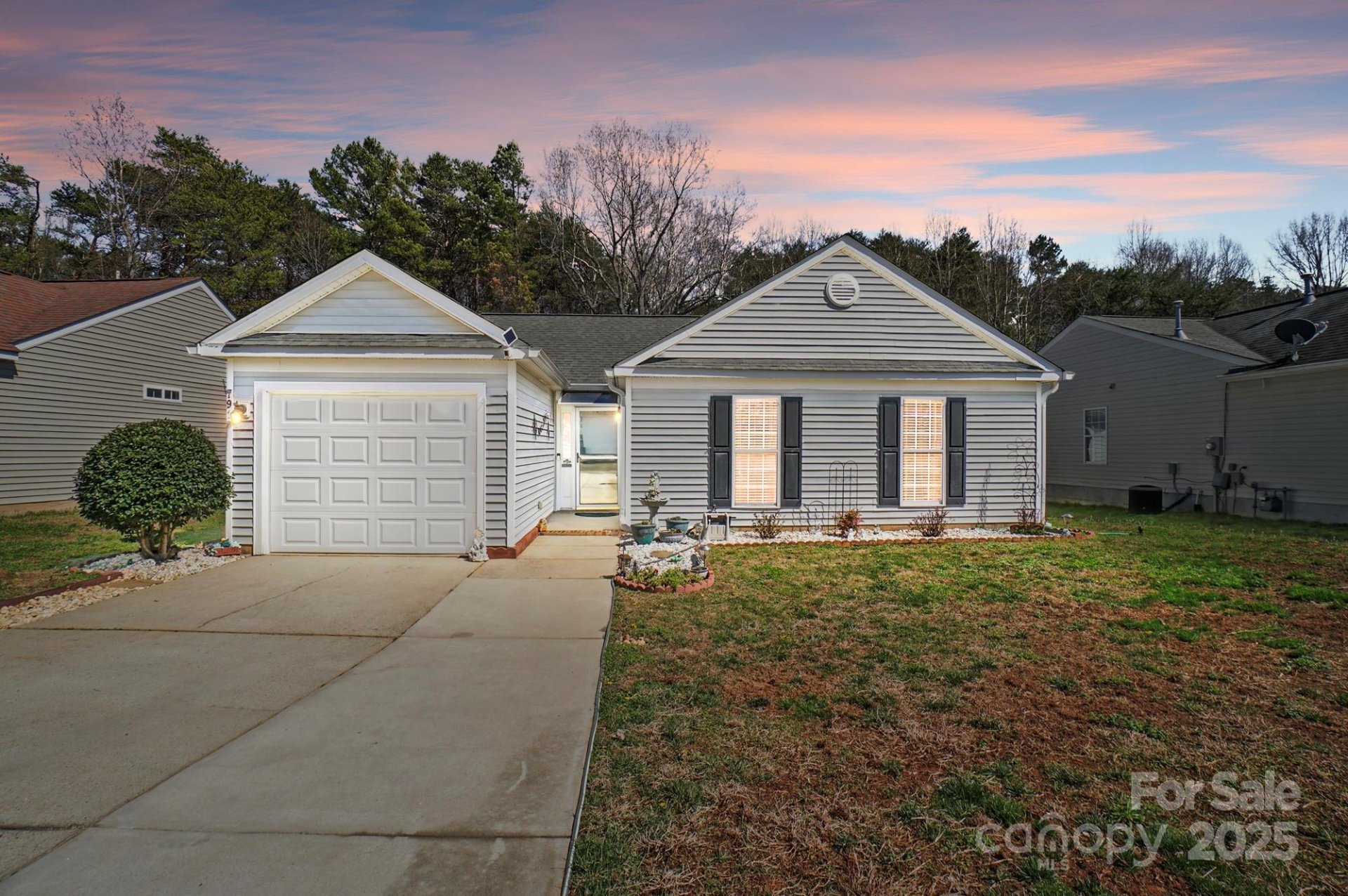 Cedar Lane Farms, Charlotte Community