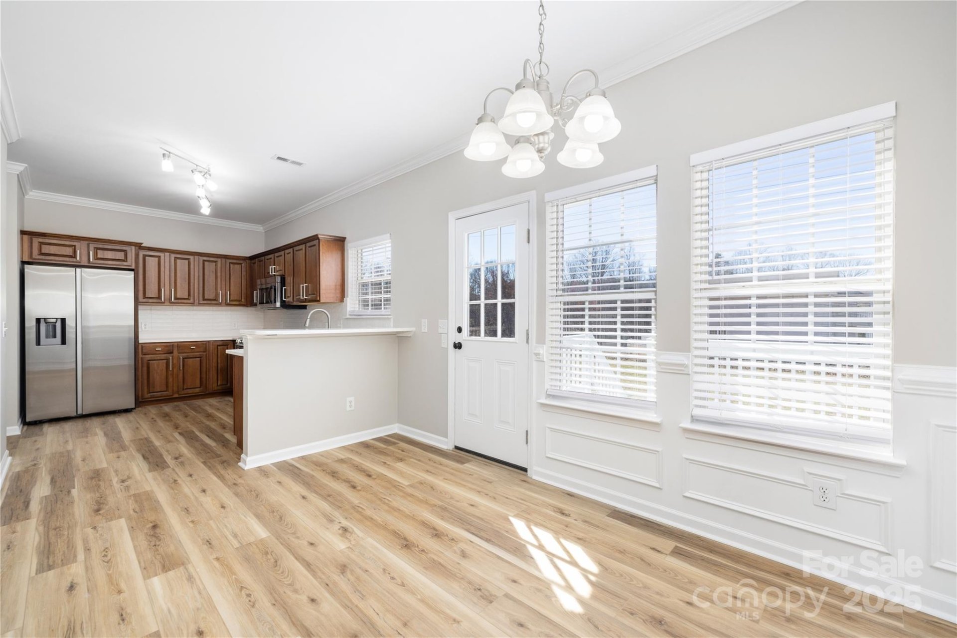 Property image 4 at 136 Ridge Bluff Road, Mooresville, NC 28115
