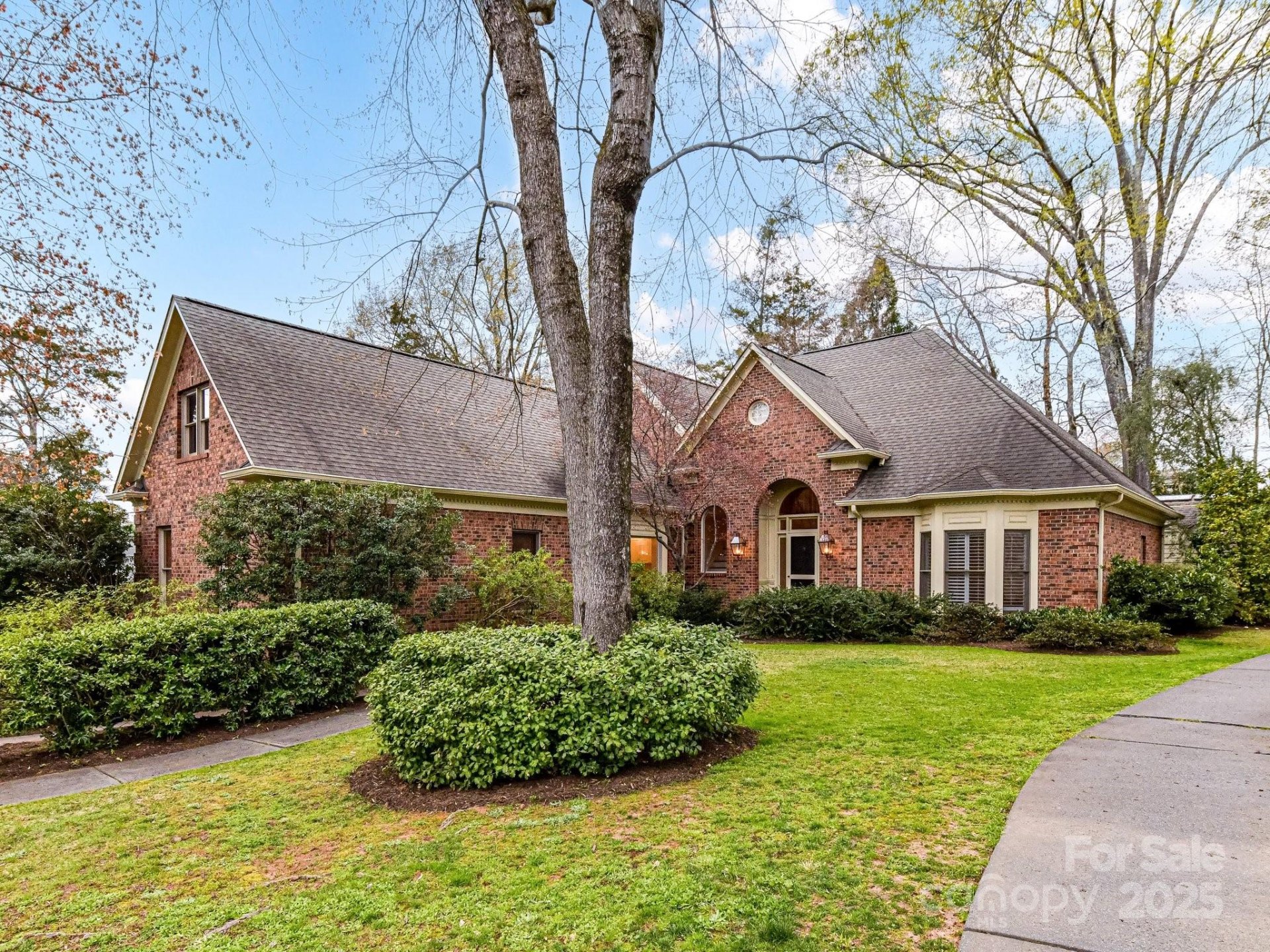2411 Calais Place