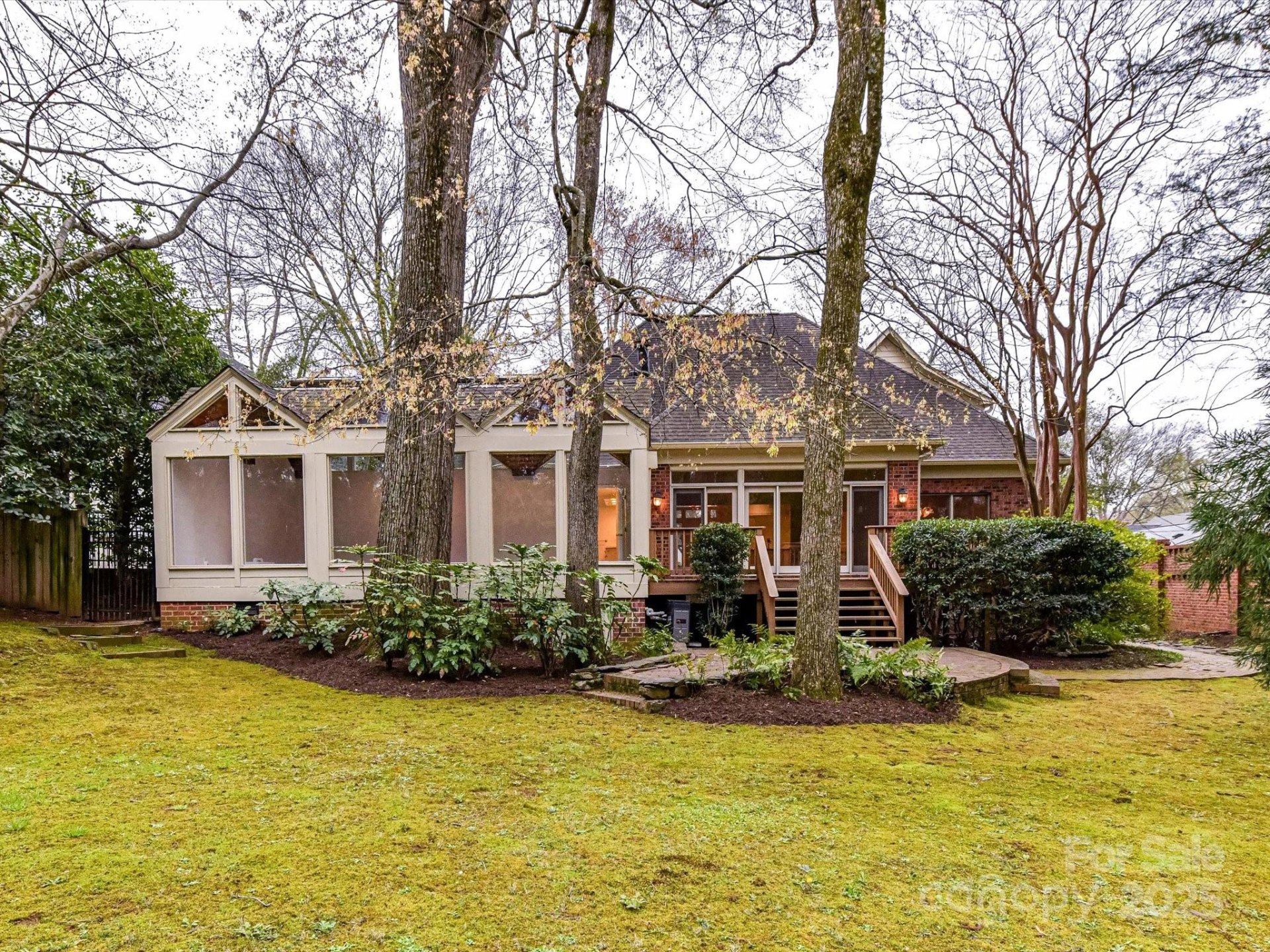 Property image 5 at 2411 Calais Place, Charlotte, NC 28211